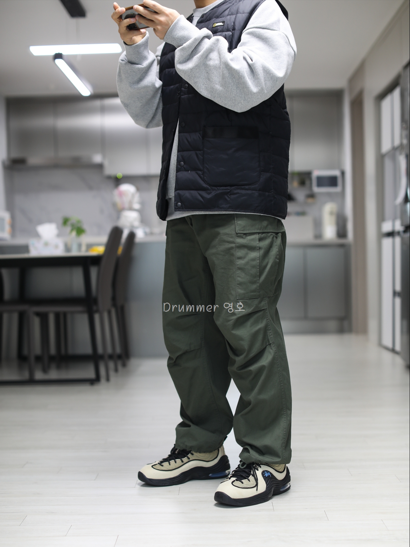 Nike x Stussy Air Penny II Rattan and Limestone 착용 스타일