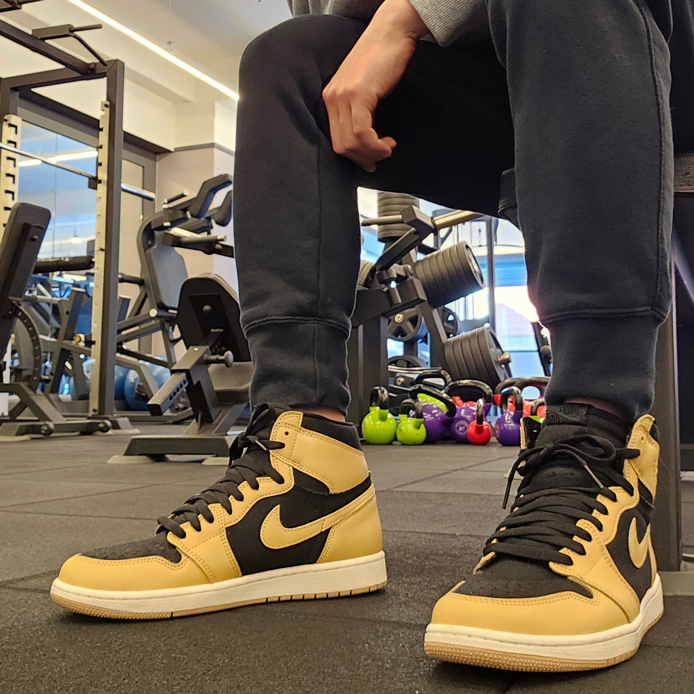 Jordan 1 Retro High OG Vachetta Tan 착용 스타일 - 2