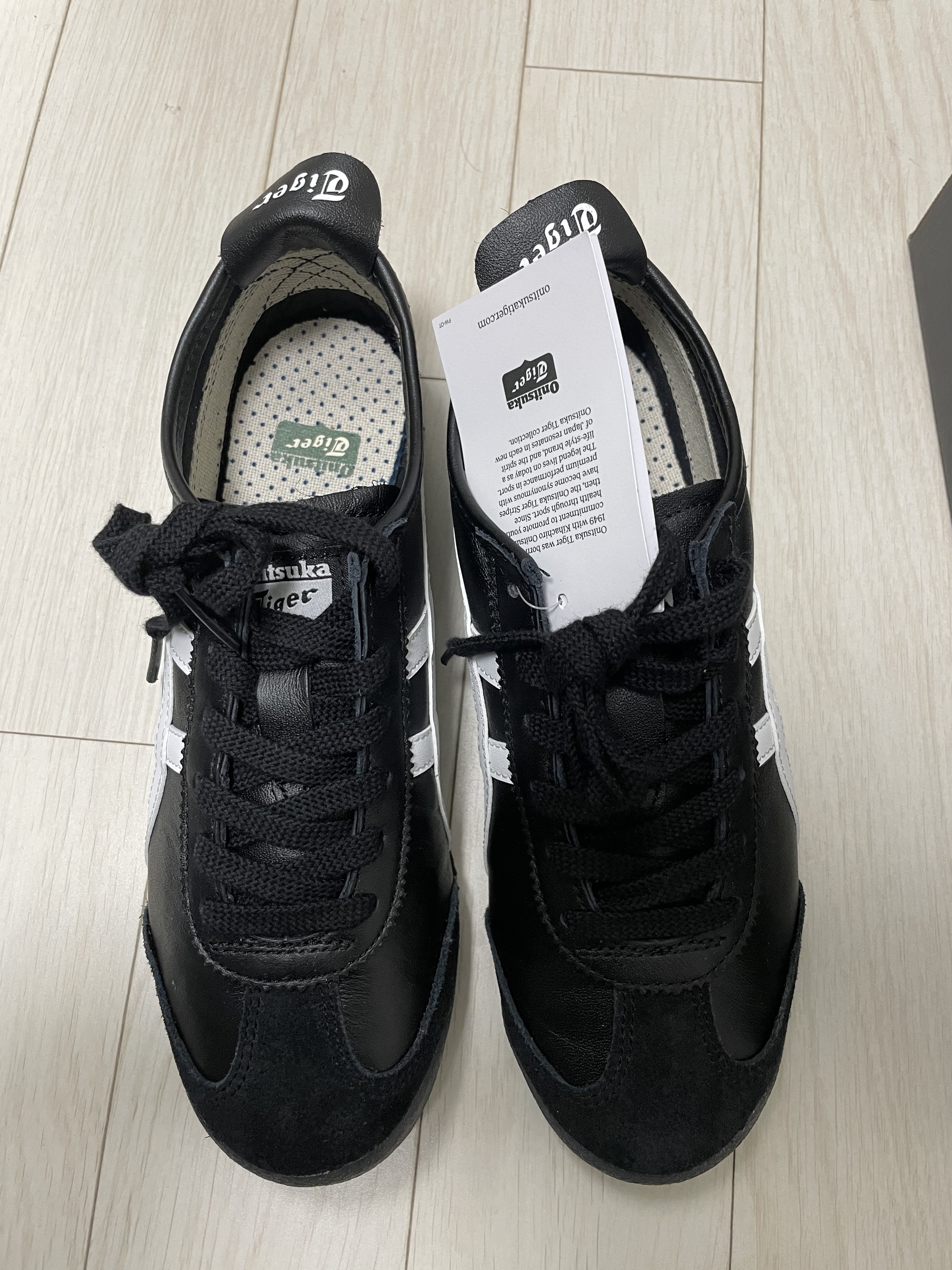 Onitsuka Tiger Mexico 66 Black White 착용 스타일