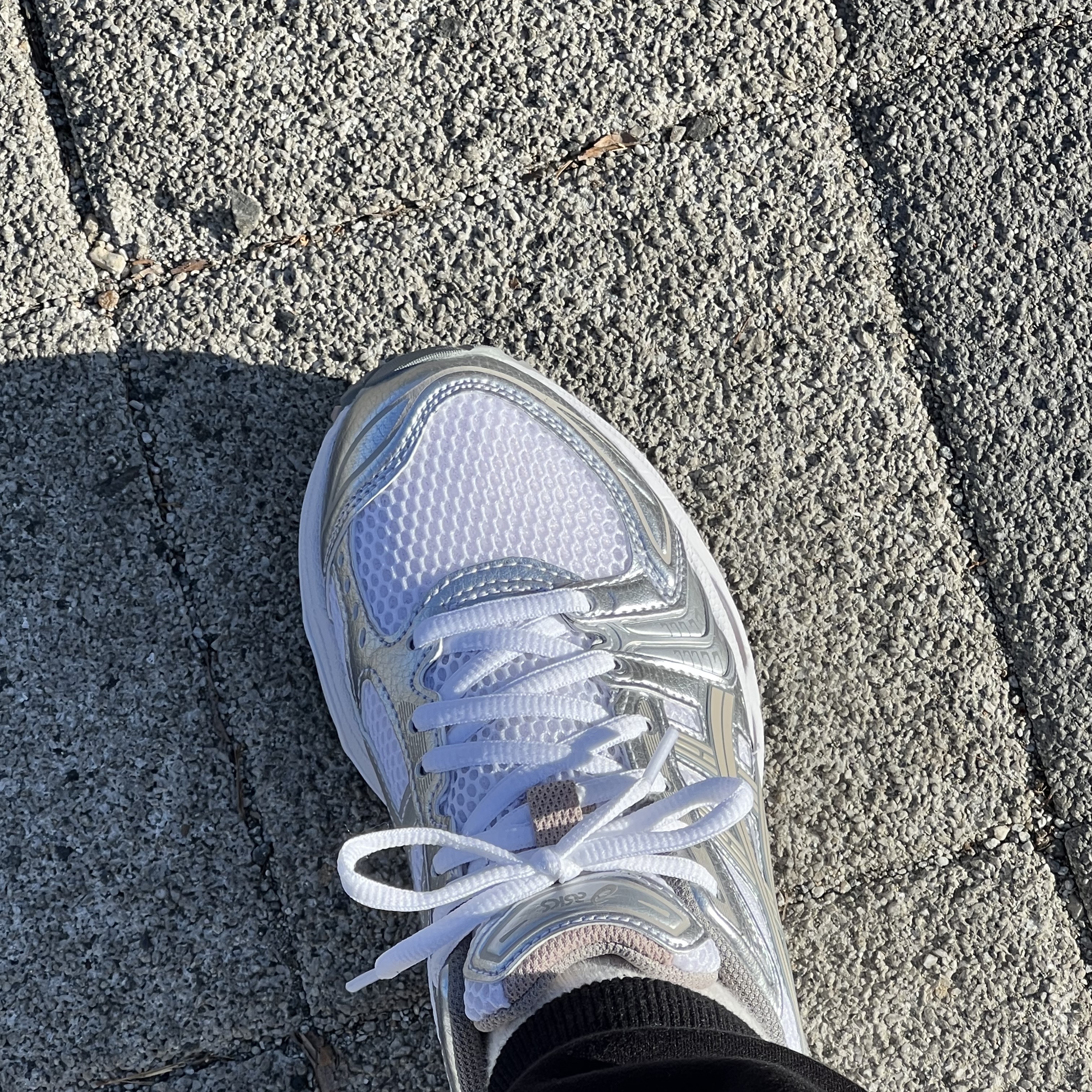 (W) Asics Gel-Kayano 14 White Moonrock 착용 스타일 - 3