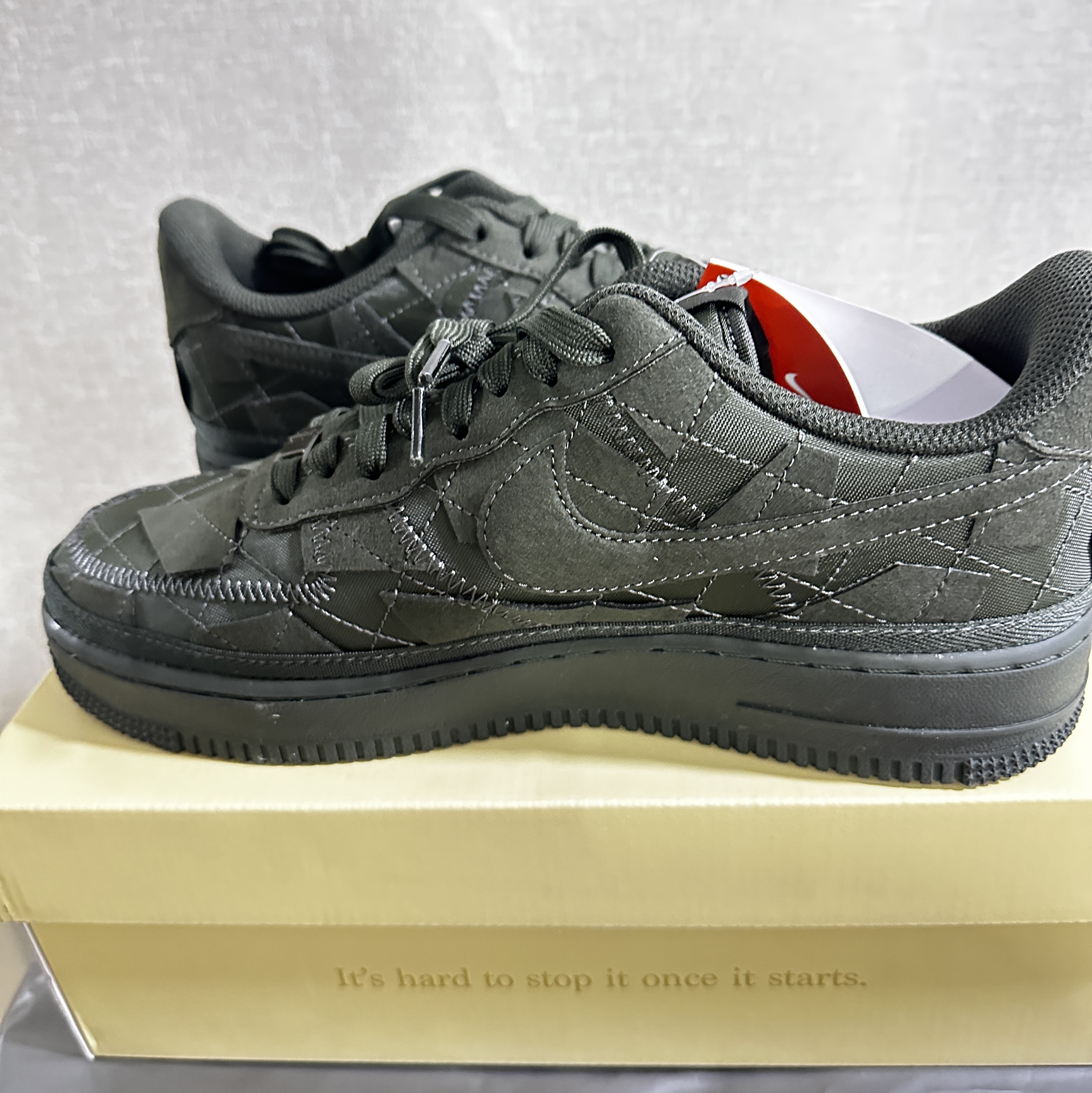 Nike x Billie Eilish Air Force 1 Low '07 SP Sequoia 착용 스타일 - 4