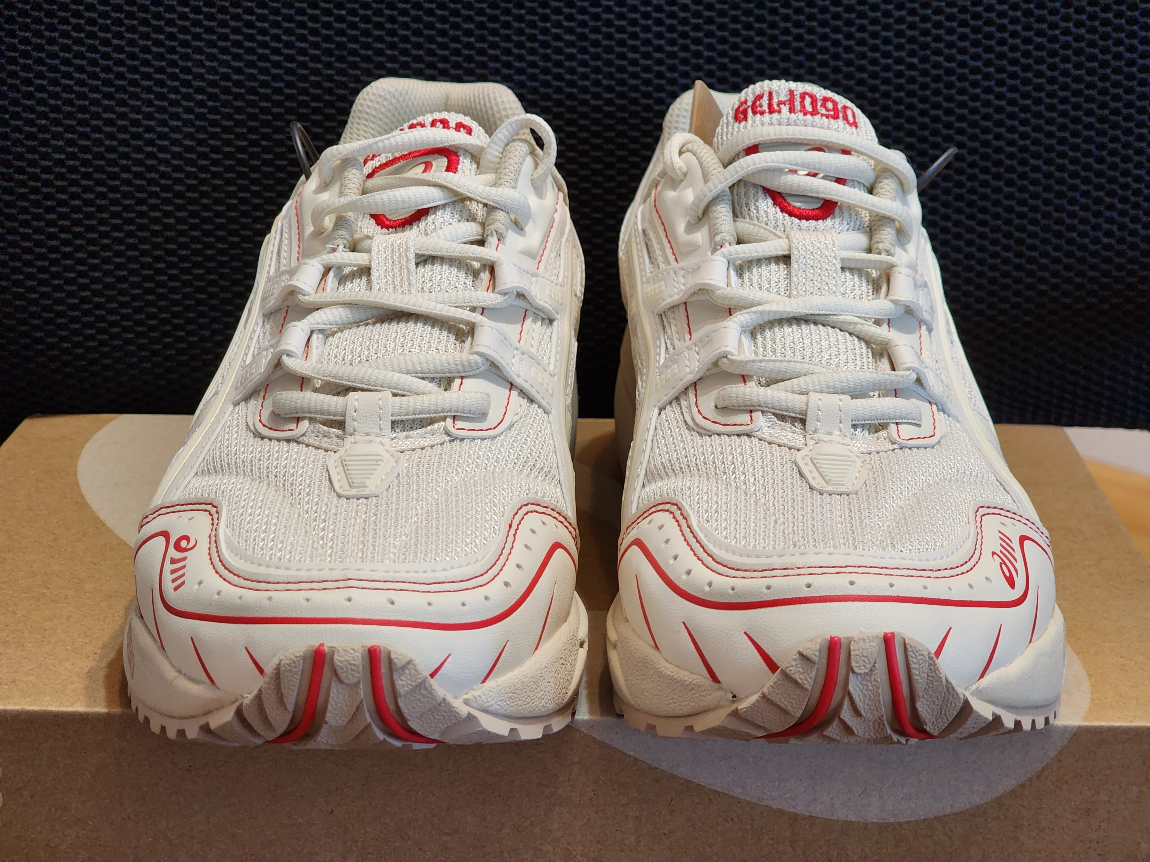Asics Gel-1090 Birch 착용 스타일 - 2