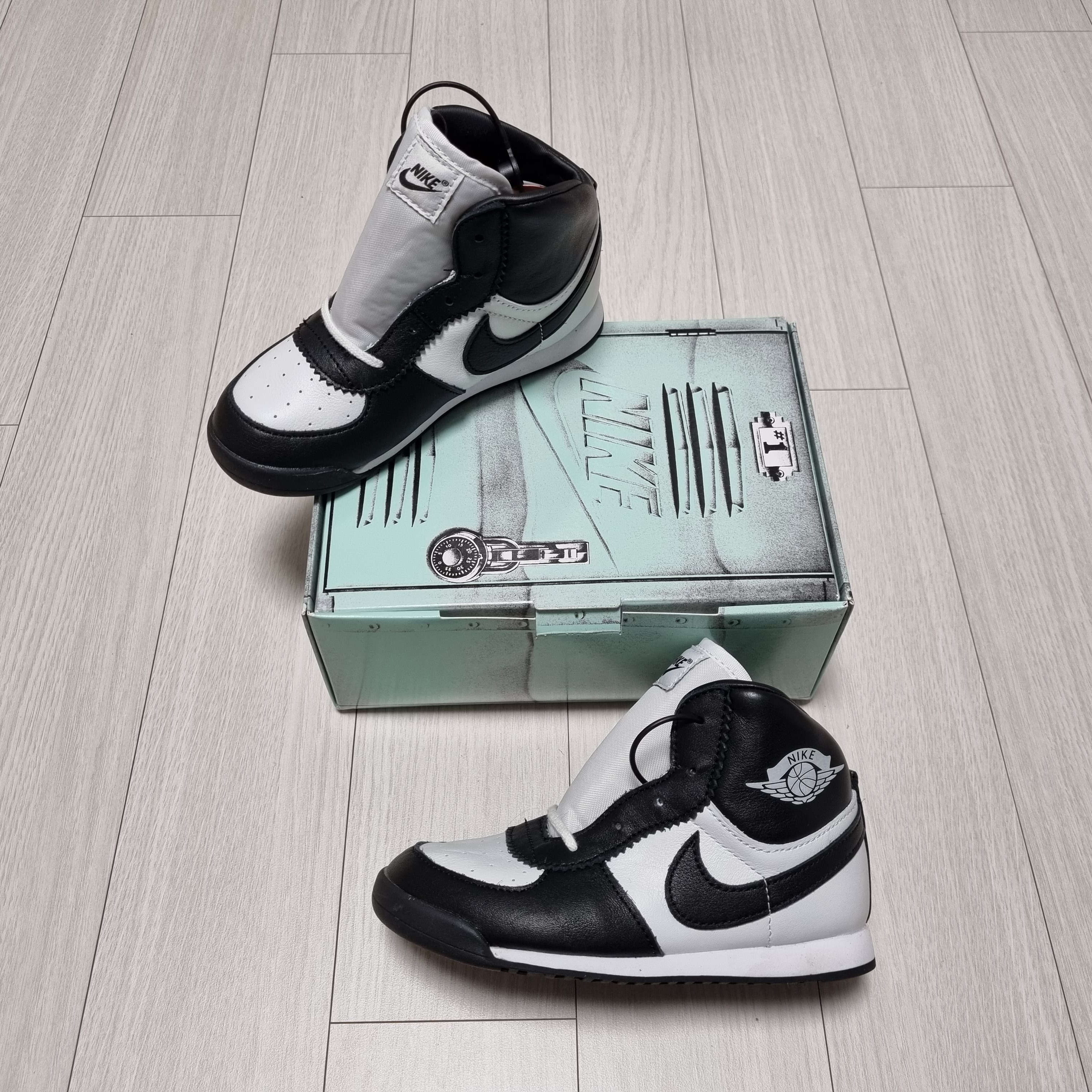 (TD) Jordan 1 High 85 Black White 착용 스타일 - 1