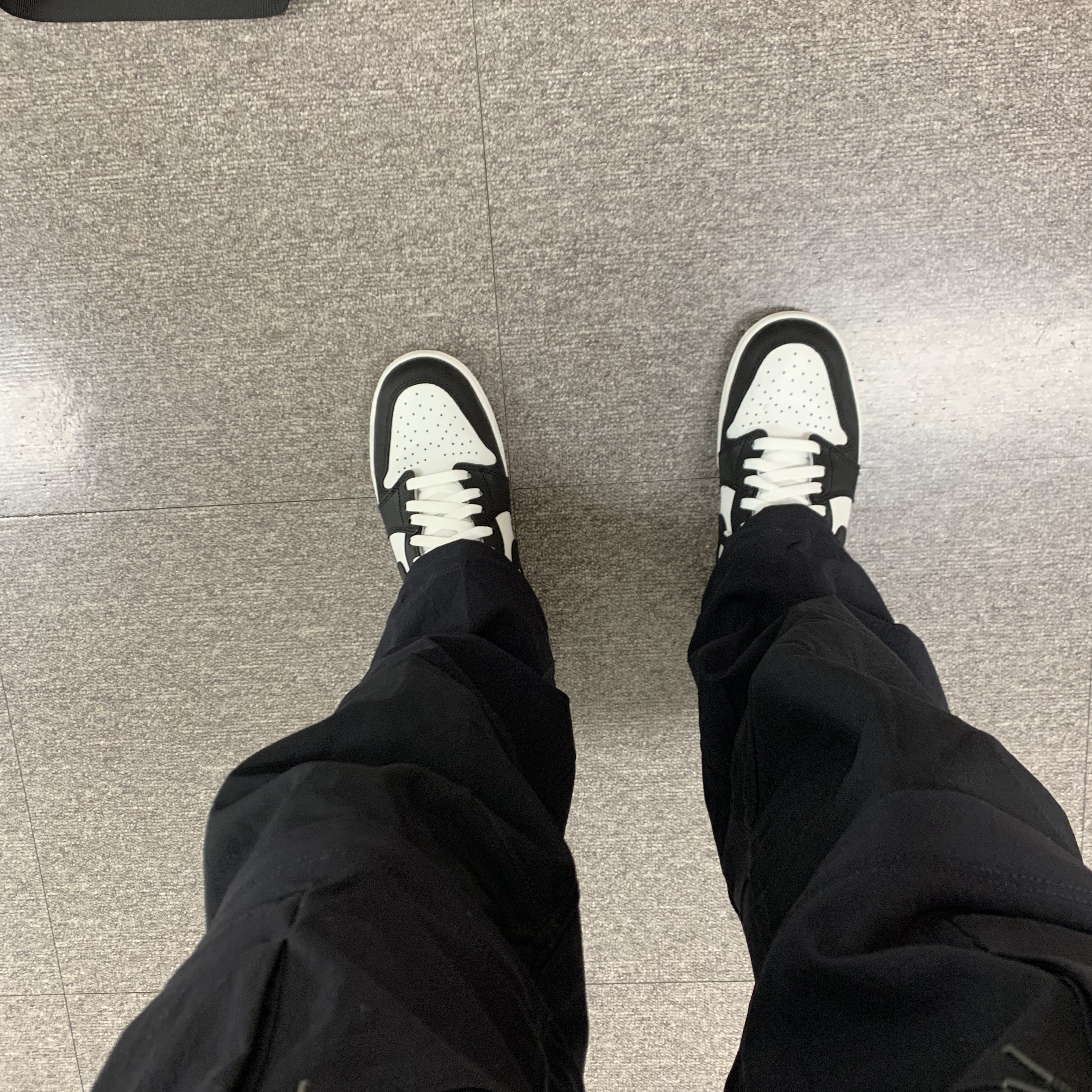 Jordan 1 High 85 Black White 착용 스타일