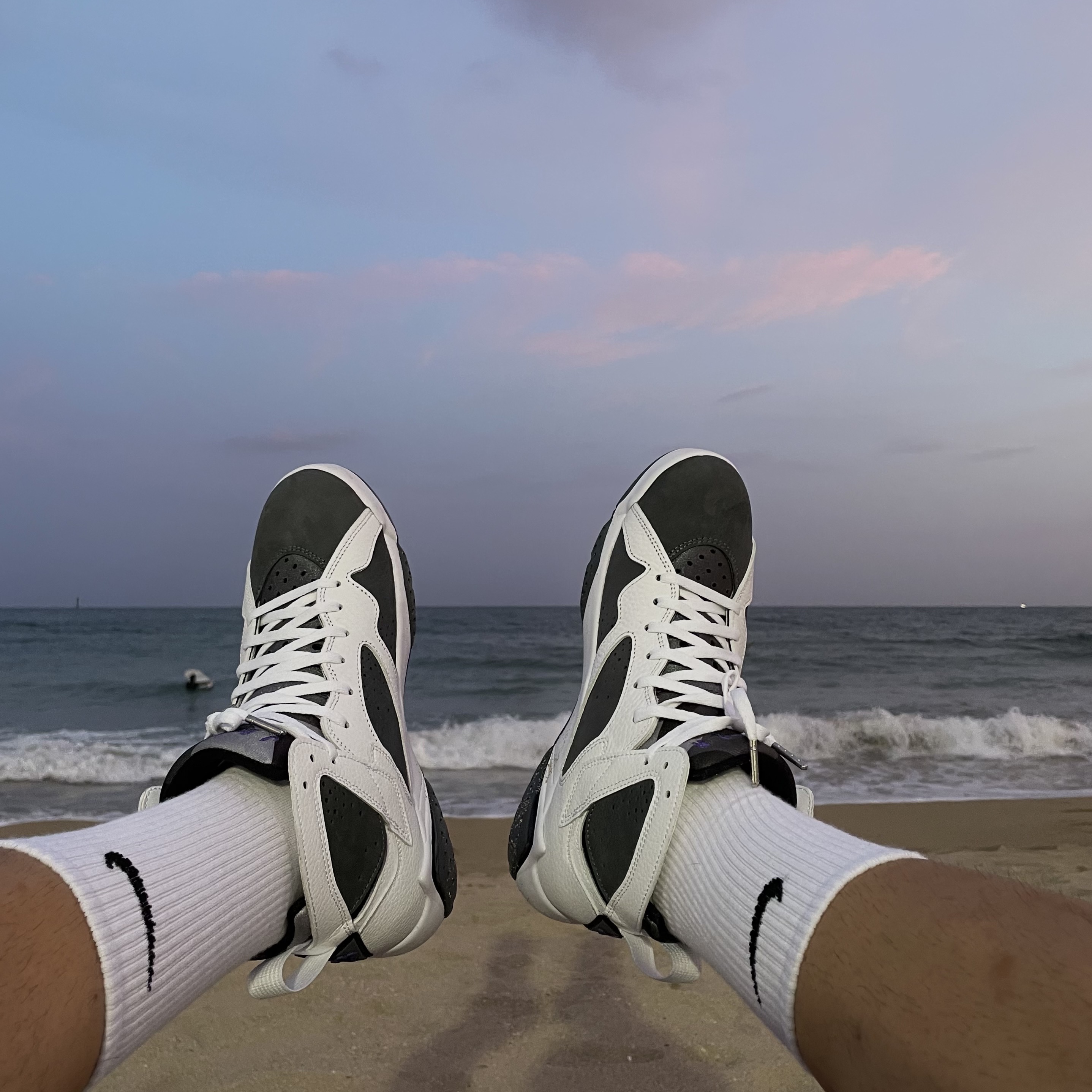 Jordan 7 Retro Flint 2021 착용 스타일 - 3