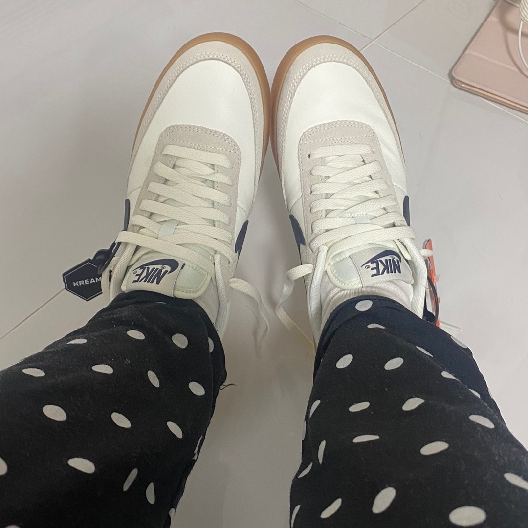 Nike Killshot 2 Leather Sail Oil Grey Gum 착용 스타일