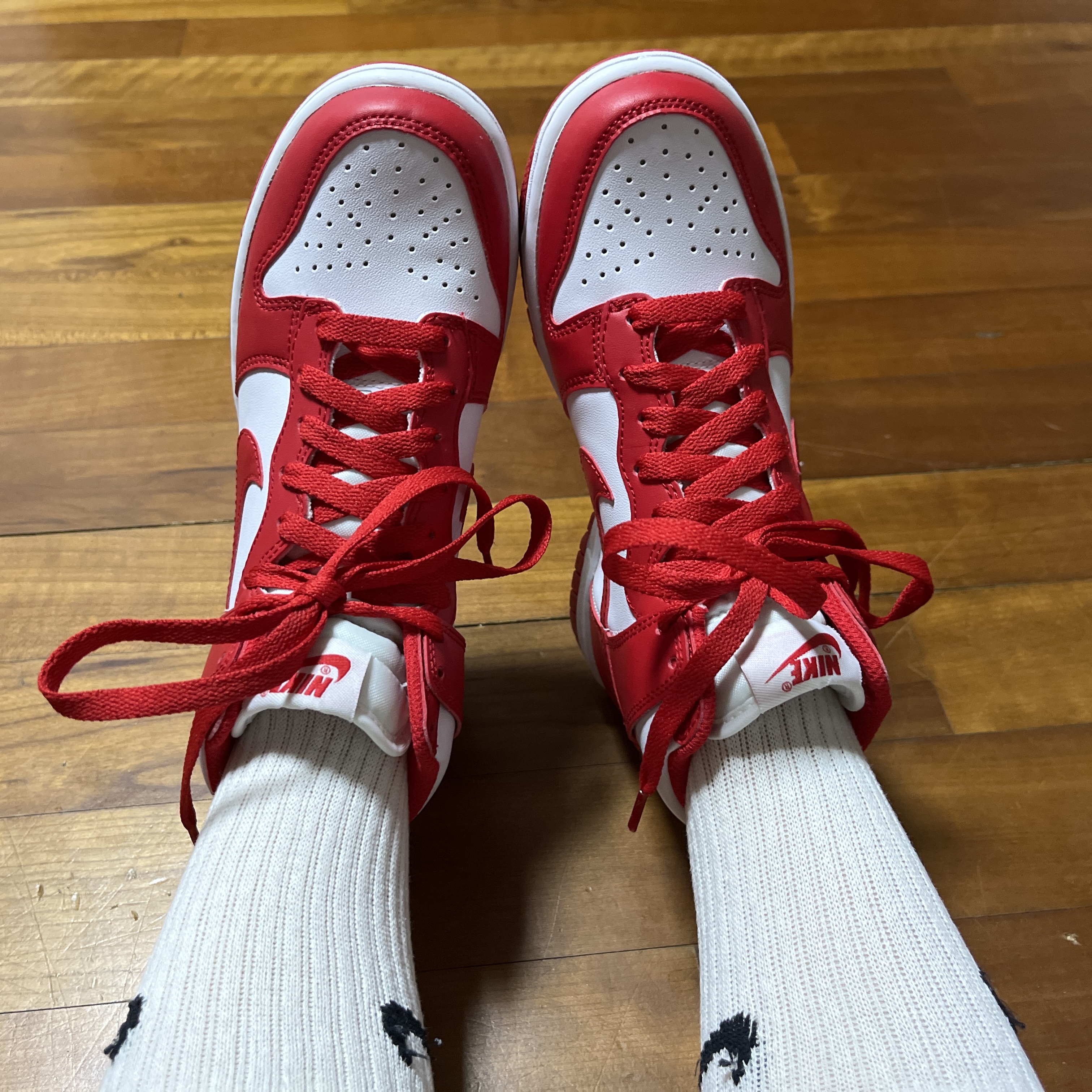 (GS) Nike Dunk High Championship White and Red 착용 스타일