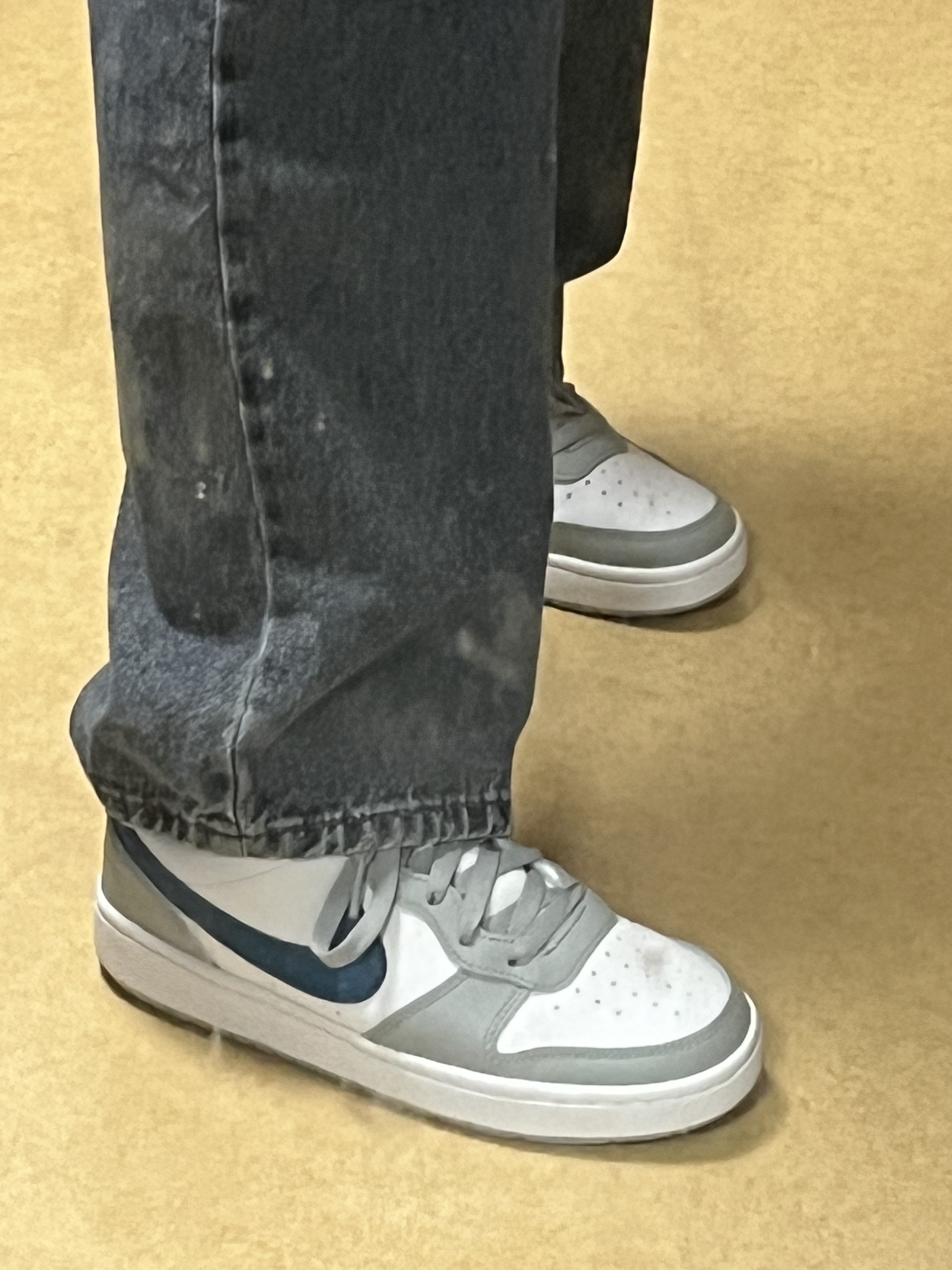 (GS) Nike Court Borough Low 2 Light Smoke Grey 착용 스타일 - 2