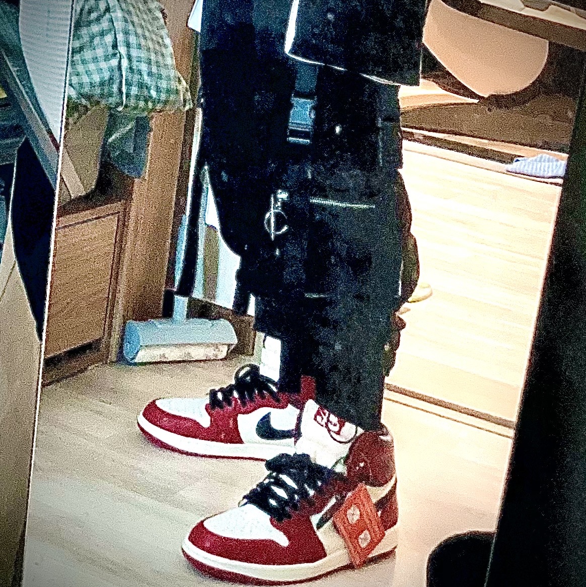 Jordan 1 Retro High OG Chicago 2022 착용 스타일 - 1