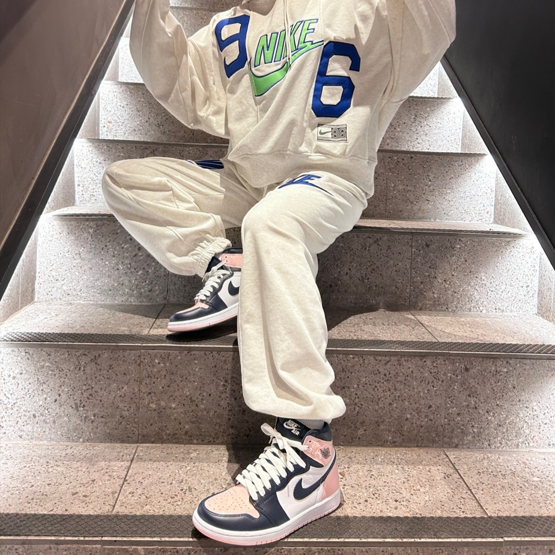 (W) Jordan 1 Retro High OG Atmosphere 착용 스타일