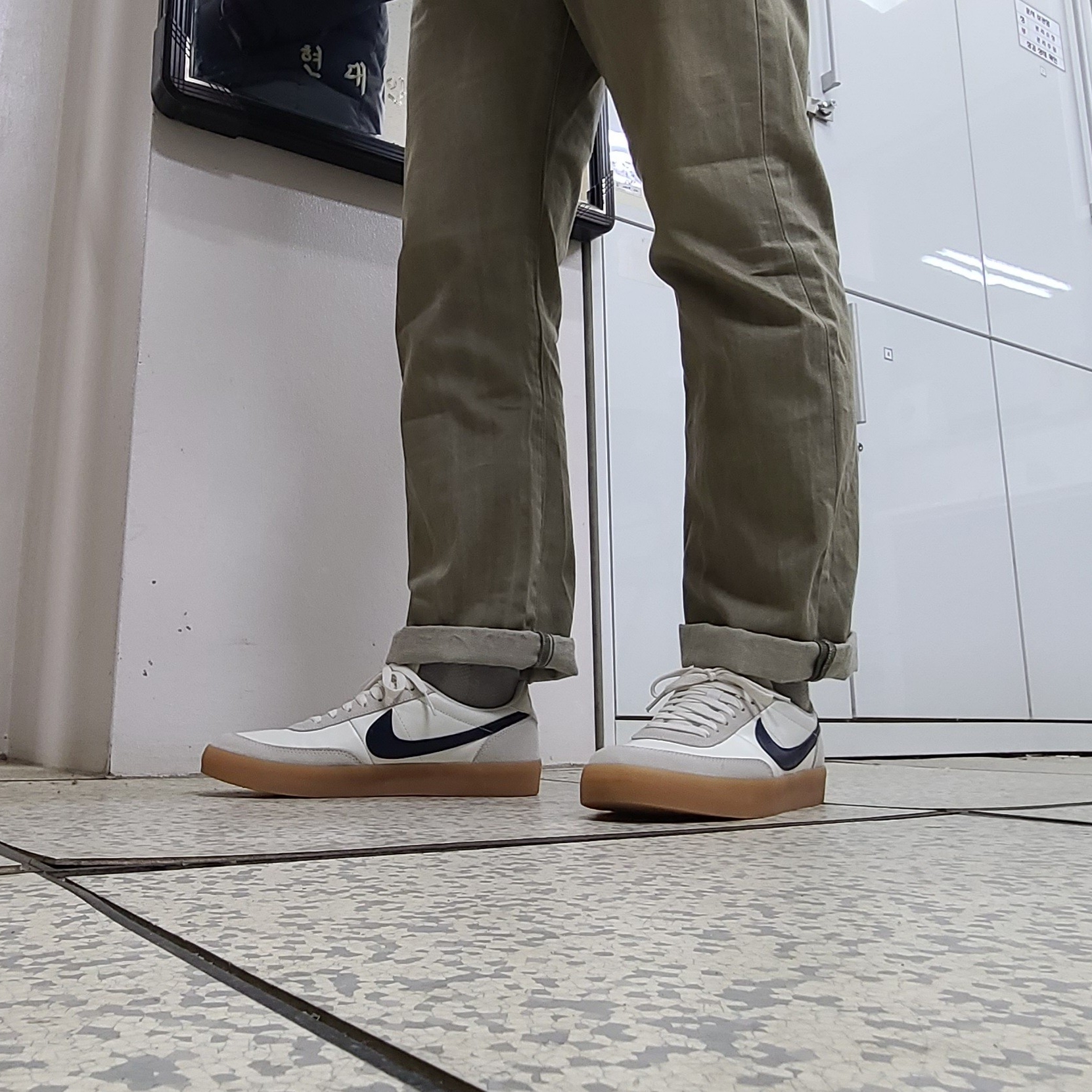 Nike x J.Crew Killshot 2 Sail Midnight Navy 착용 스타일 - 1