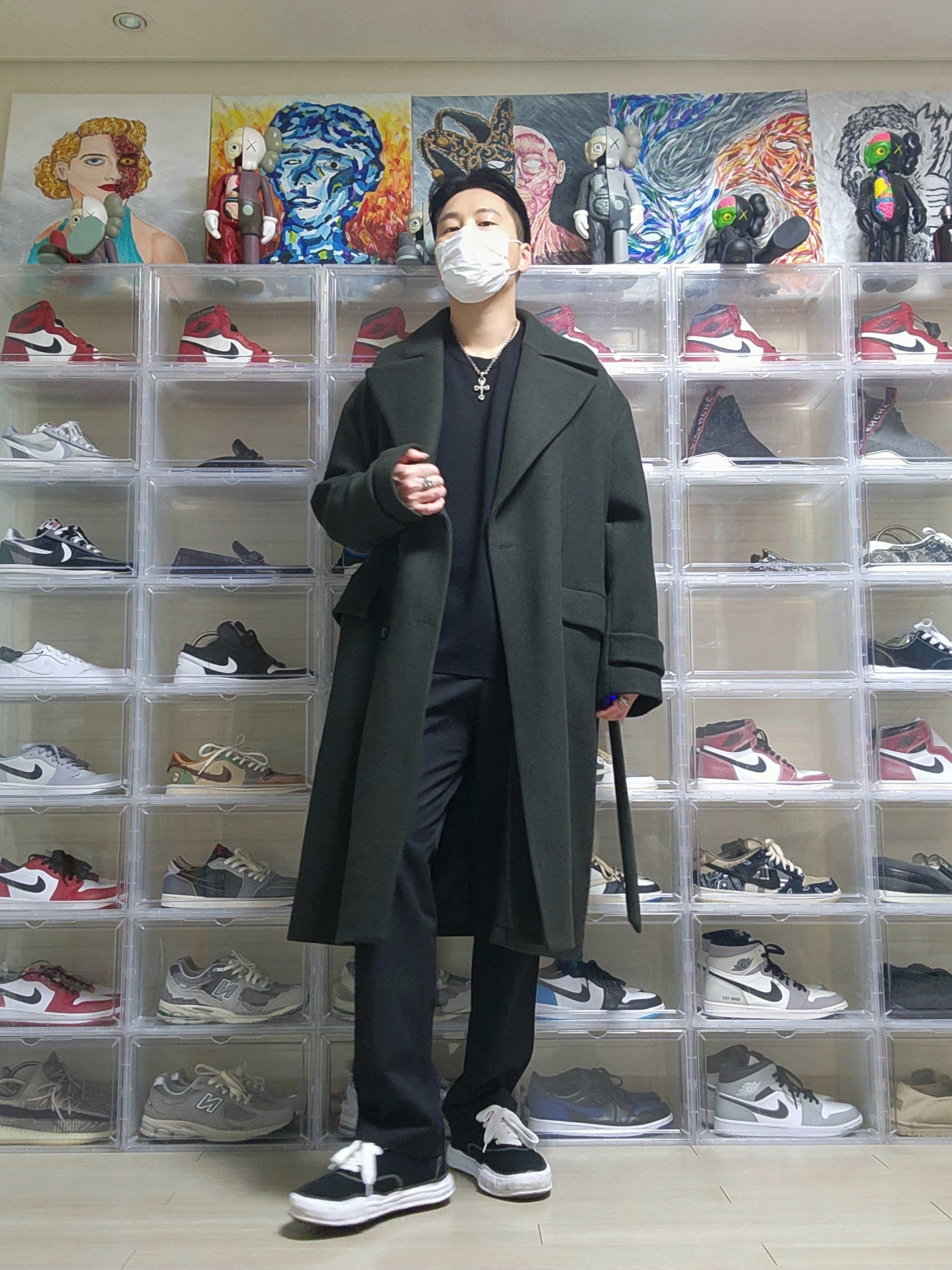 Maison Mihara Yasuhiro Baker OG Sole Canvas Low Cut Sneakers Black 착용 스타일