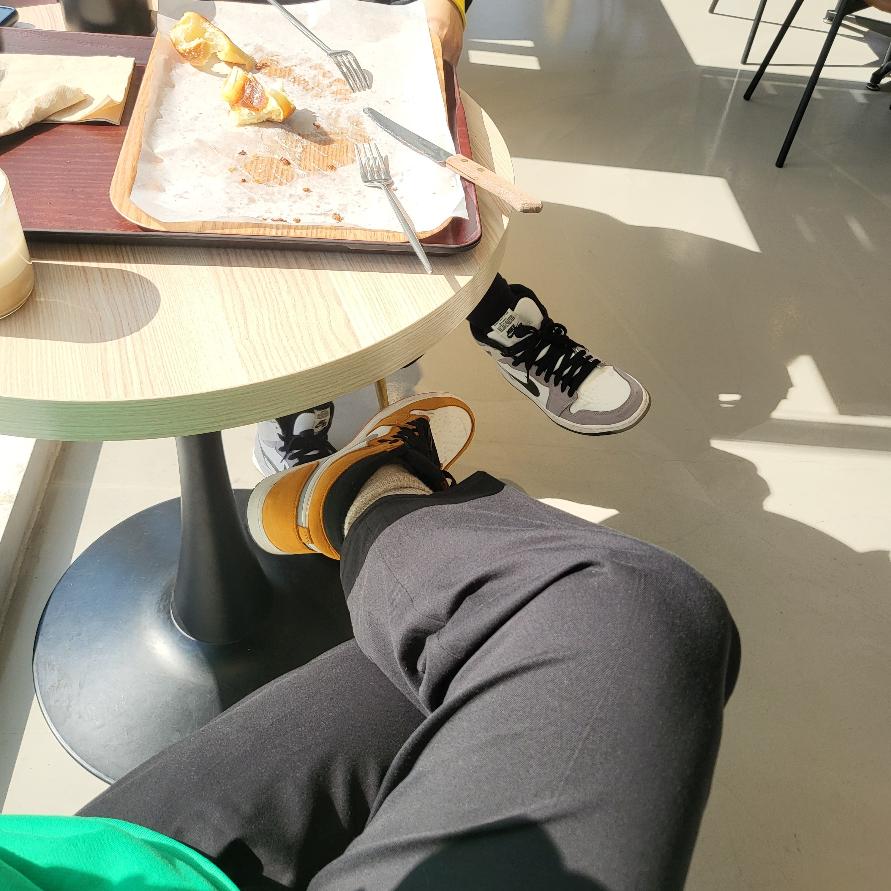 Jordan 1 Element Gore-Tex Sail, Jordan 1 Element Gore-Tex Light Curry 착용 스타일 - 2