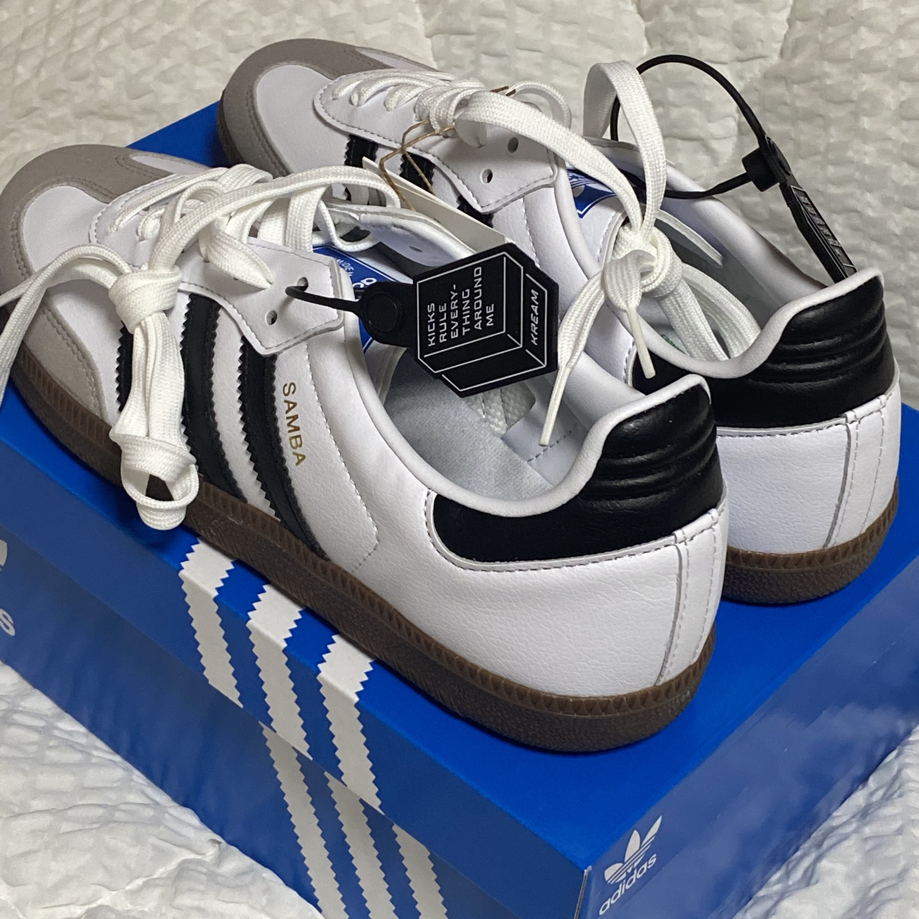 Adidas Samba Vegan White Black 착용 스타일