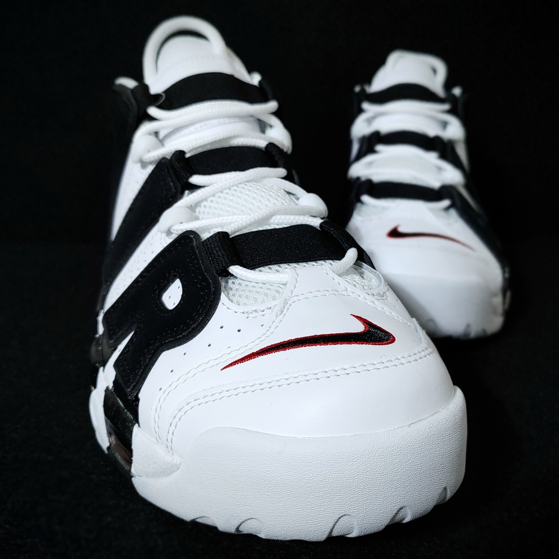 Nike Air More Uptempo Scottie Pippen 착용 스타일 - 5