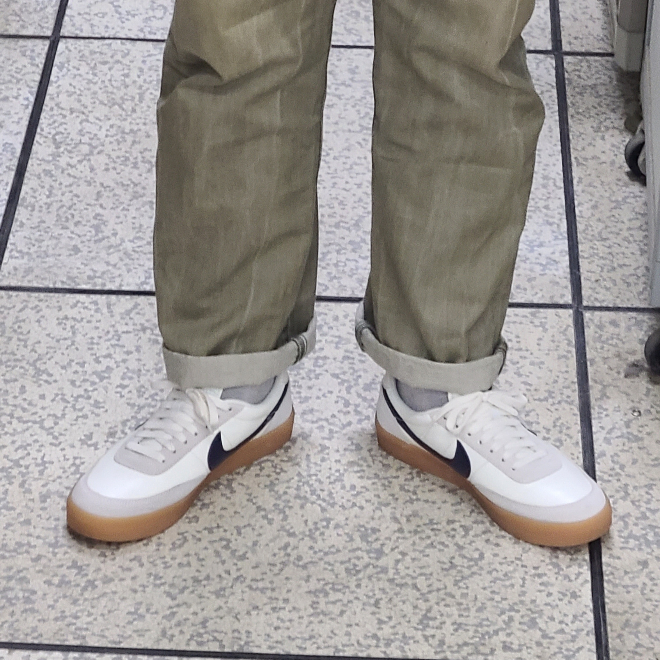 Nike x J.Crew Killshot 2 Sail Midnight Navy 착용 스타일 - 4