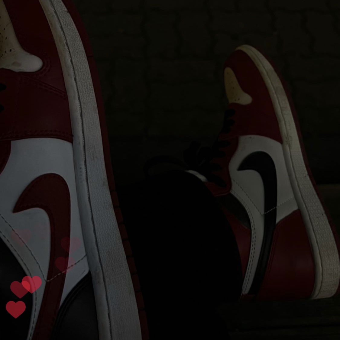 Jordan 1 Retro High OG Chicago 2022, (W) Jordan 1 Low White Gym Red 착용 스타일