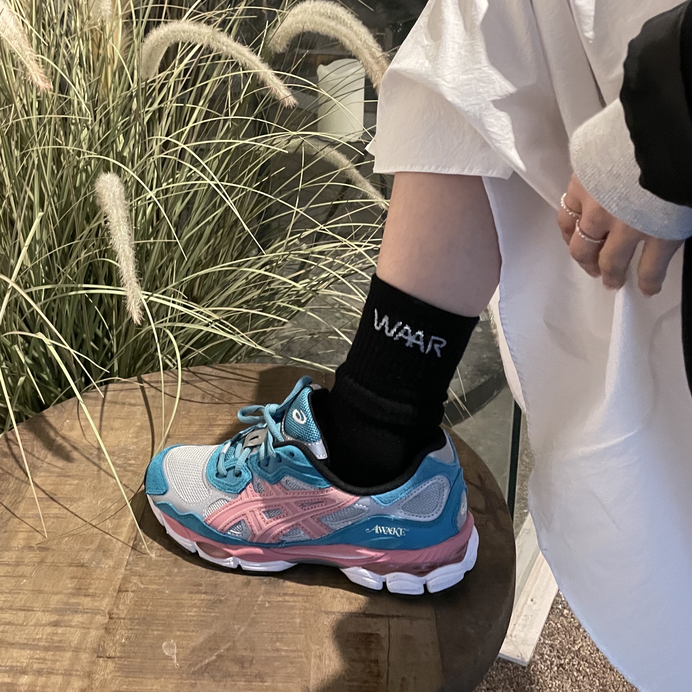Asics x Awake NY Gel-NYC Pure Silver Green Blue Slate 착용 스타일