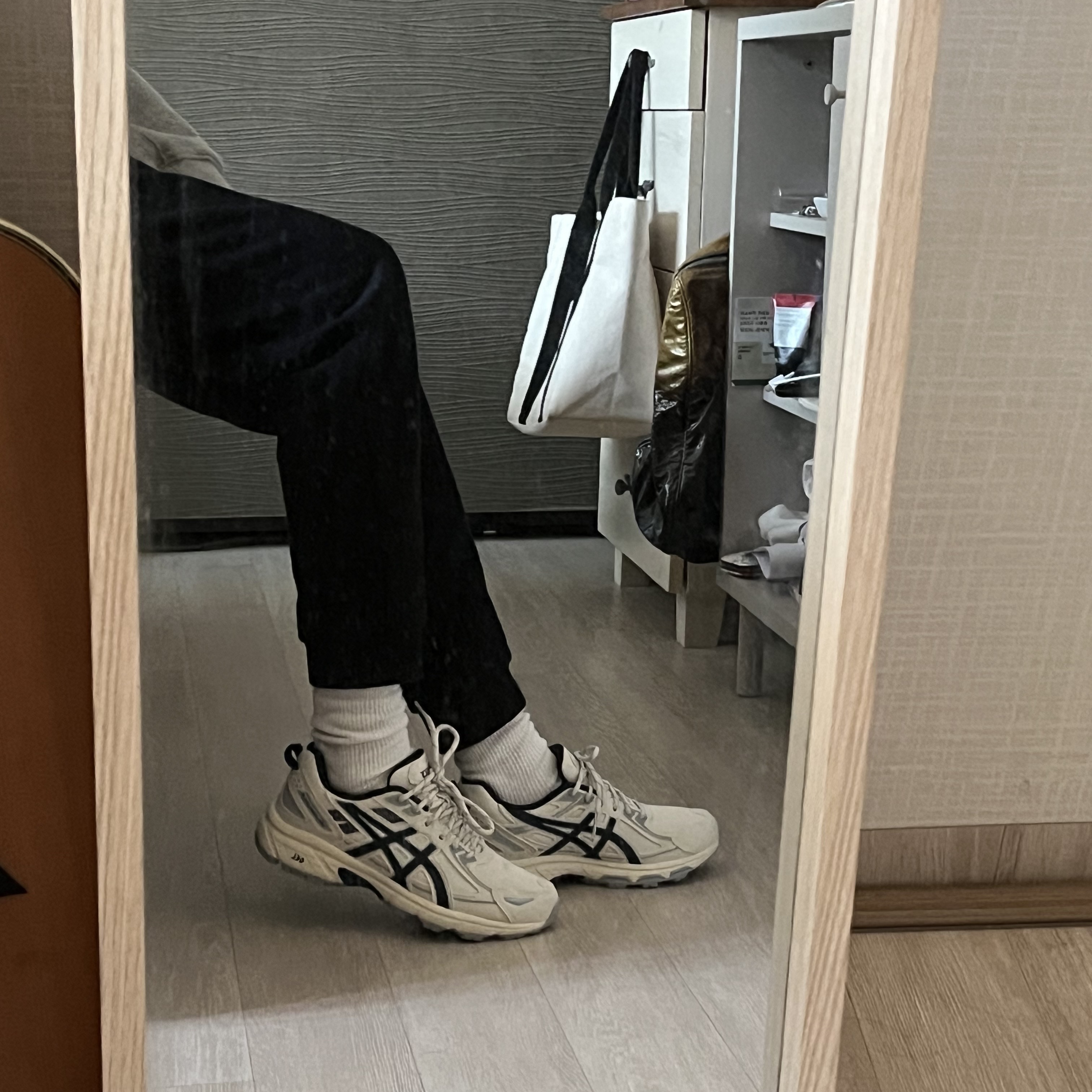 Asics Gel-Venture 6 SPS Birch French Blue 착용 스타일 - 1