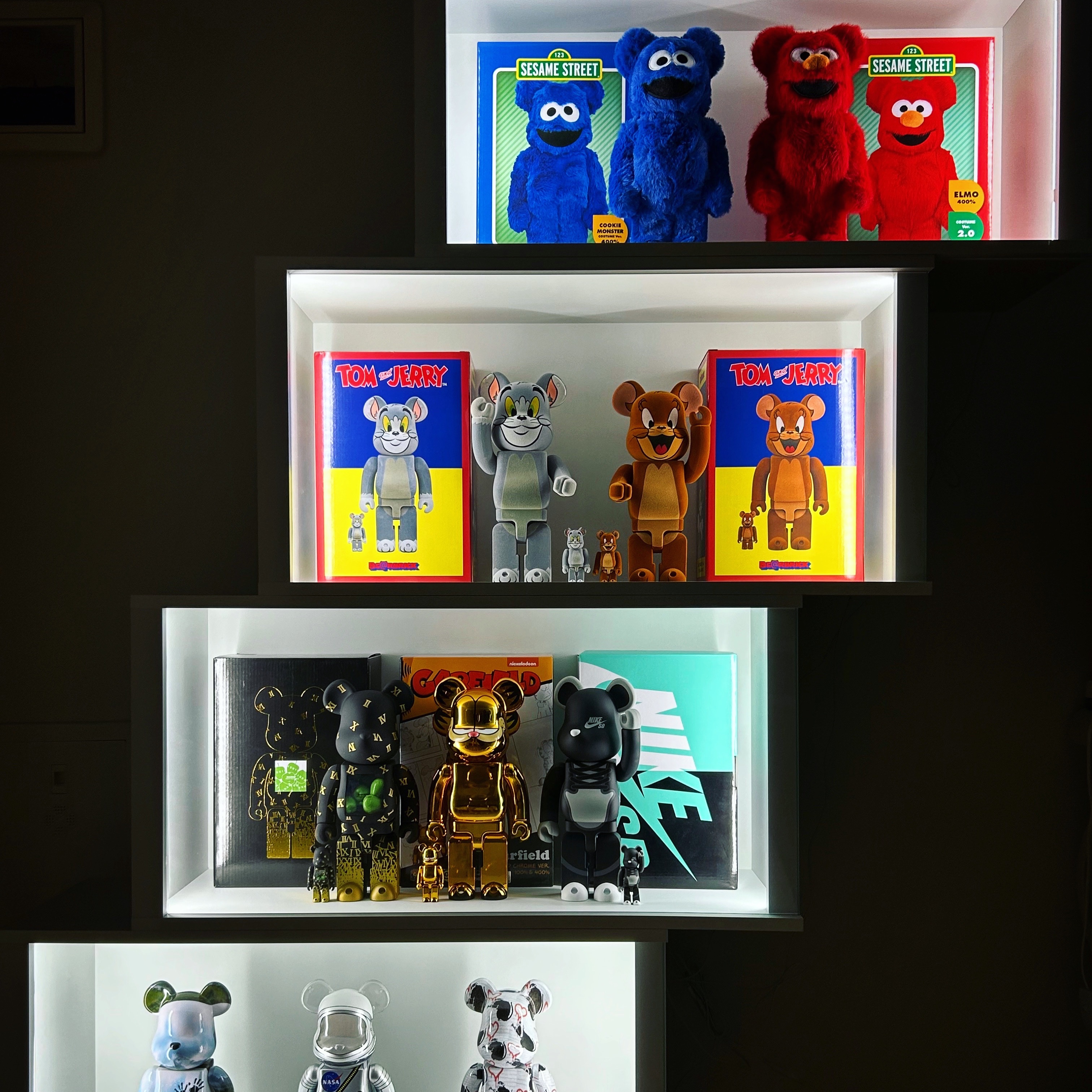 Bearbrick x Shareef 3 100% & 400% Set 착용 스타일