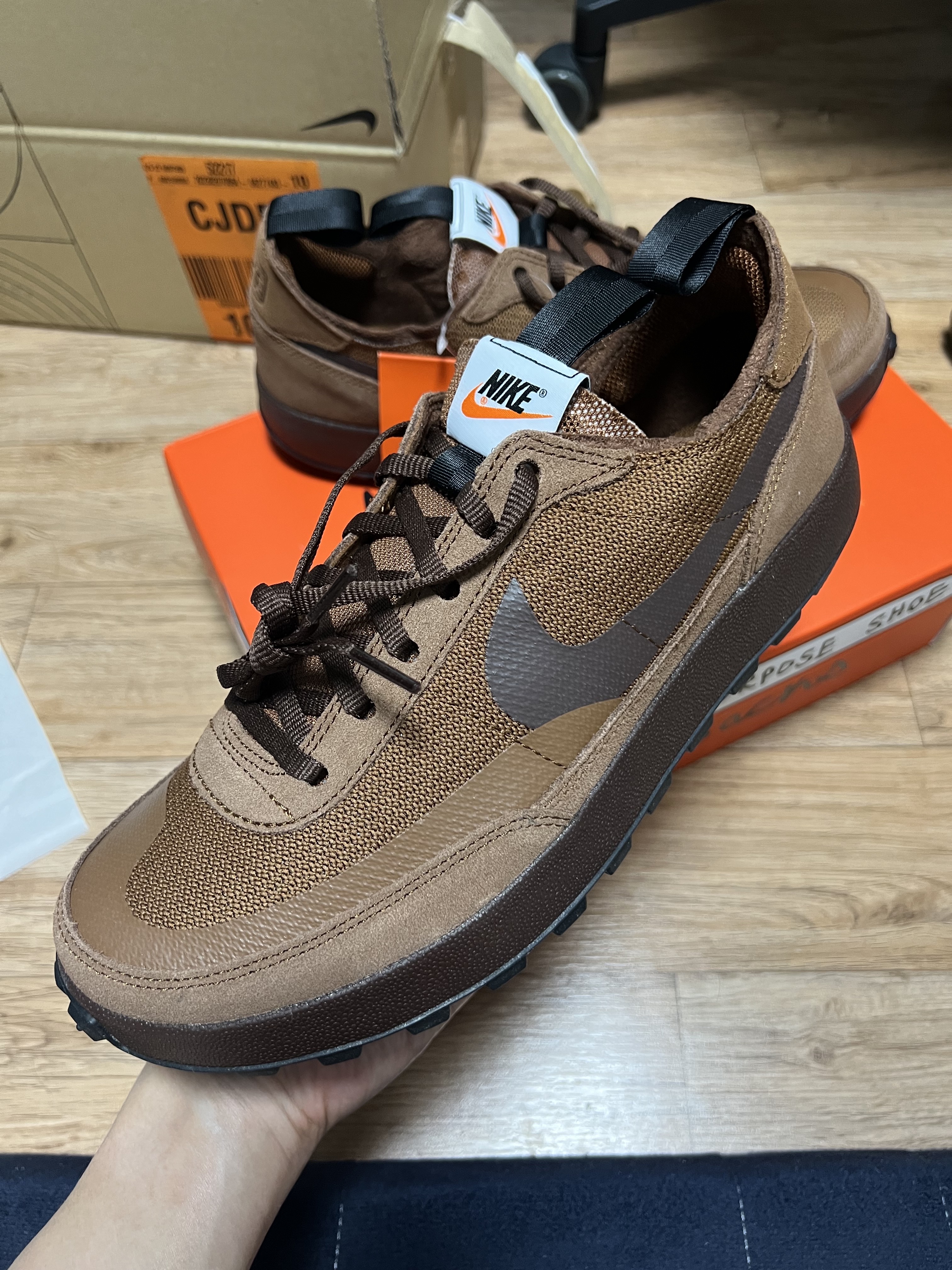Nike x Tom Sachs General Purpose Shoe Brown 착용 스타일 - 2