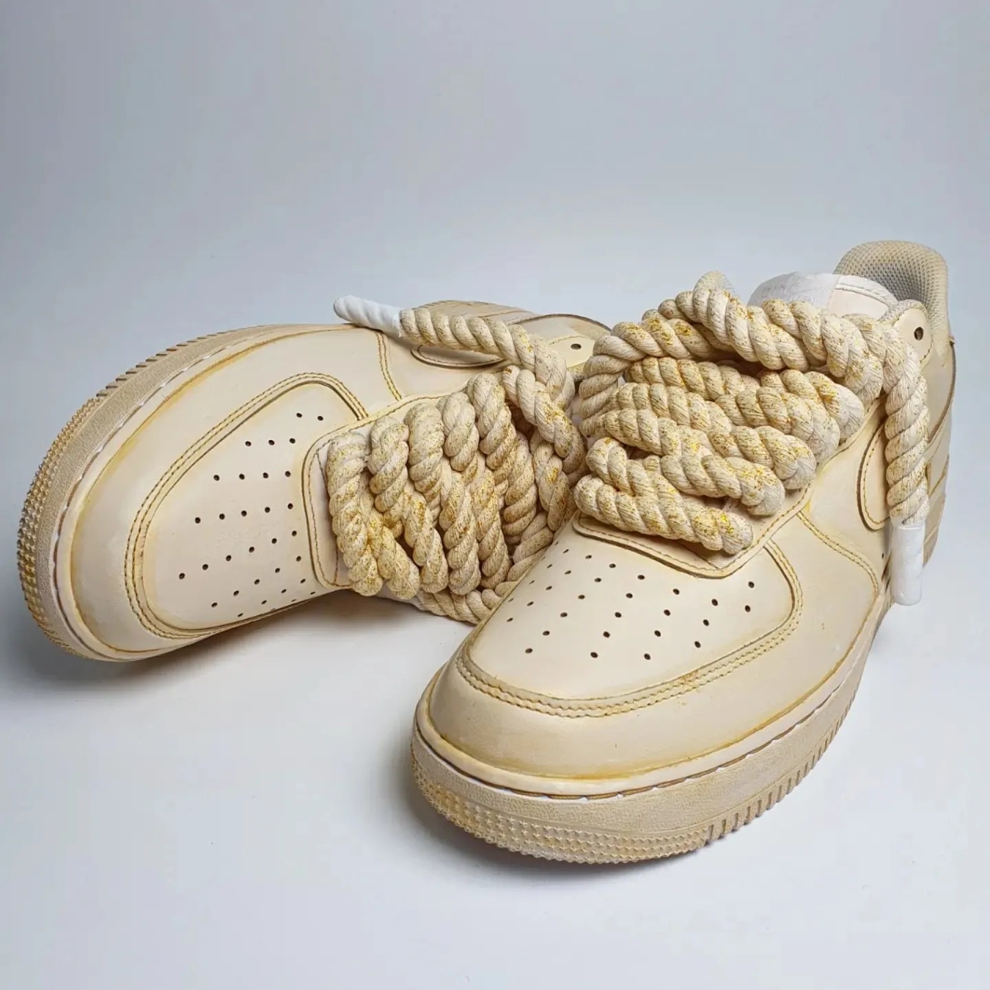 Nike Air Force 1 '07 Low White 착용 스타일 - 3