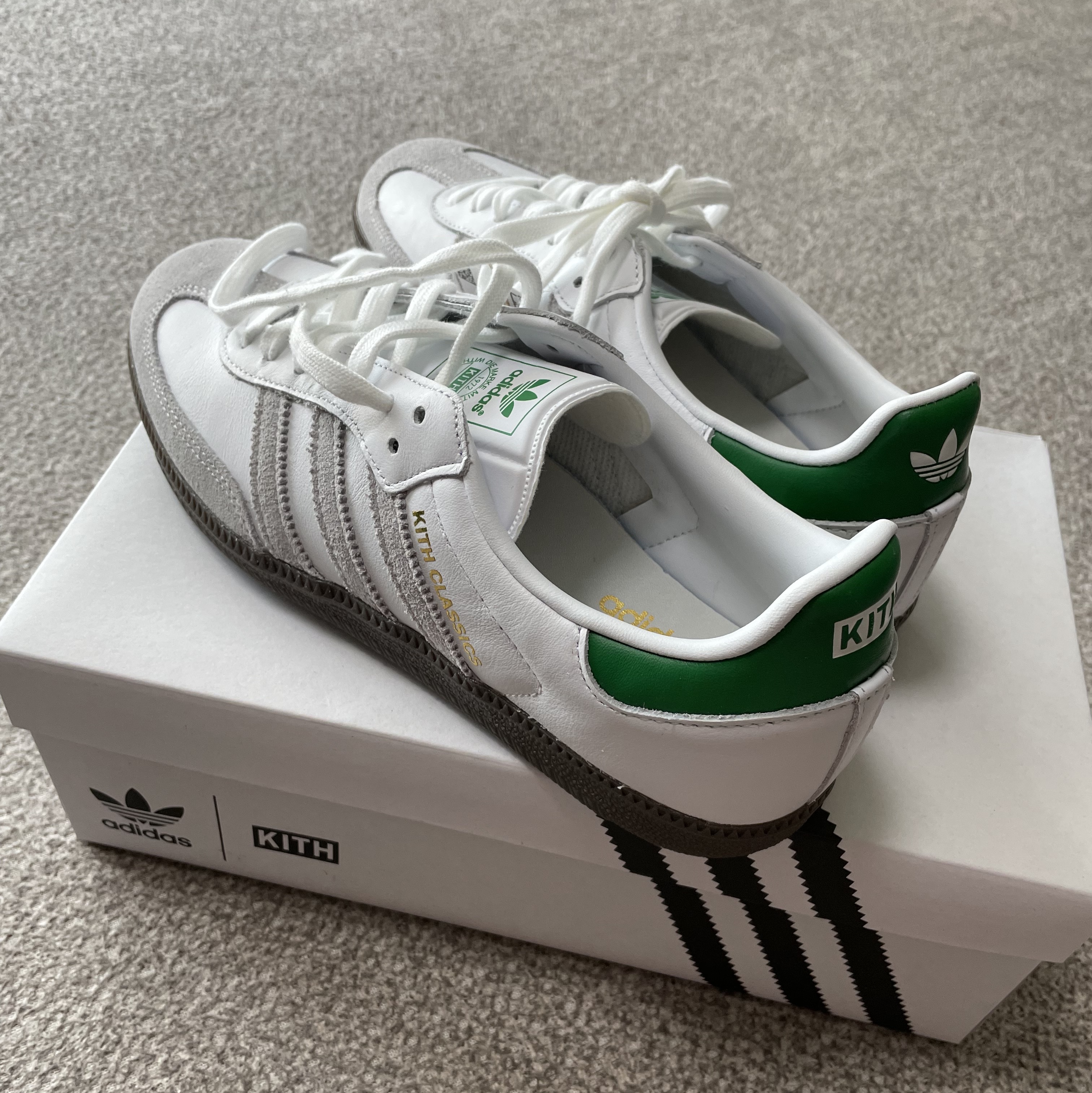 Adidas x Kith Samba OG Classics Program 착용 스타일