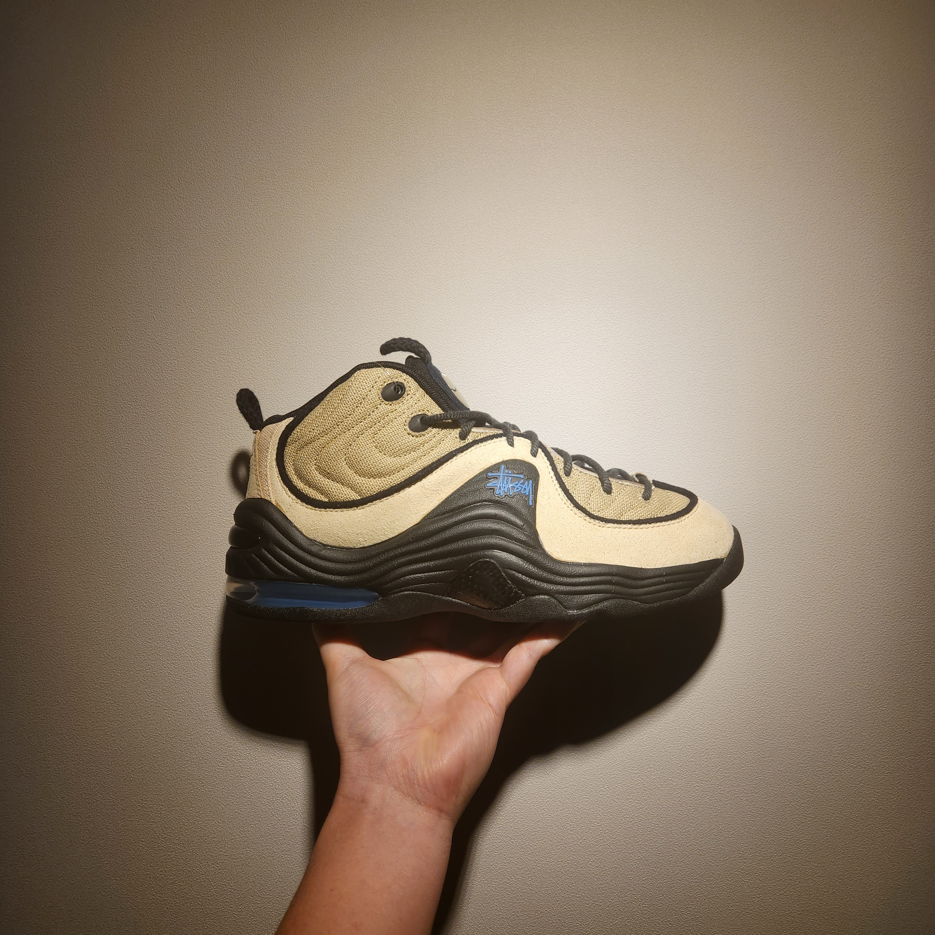 Nike x Stussy Air Penny II Rattan and Limestone 착용 스타일