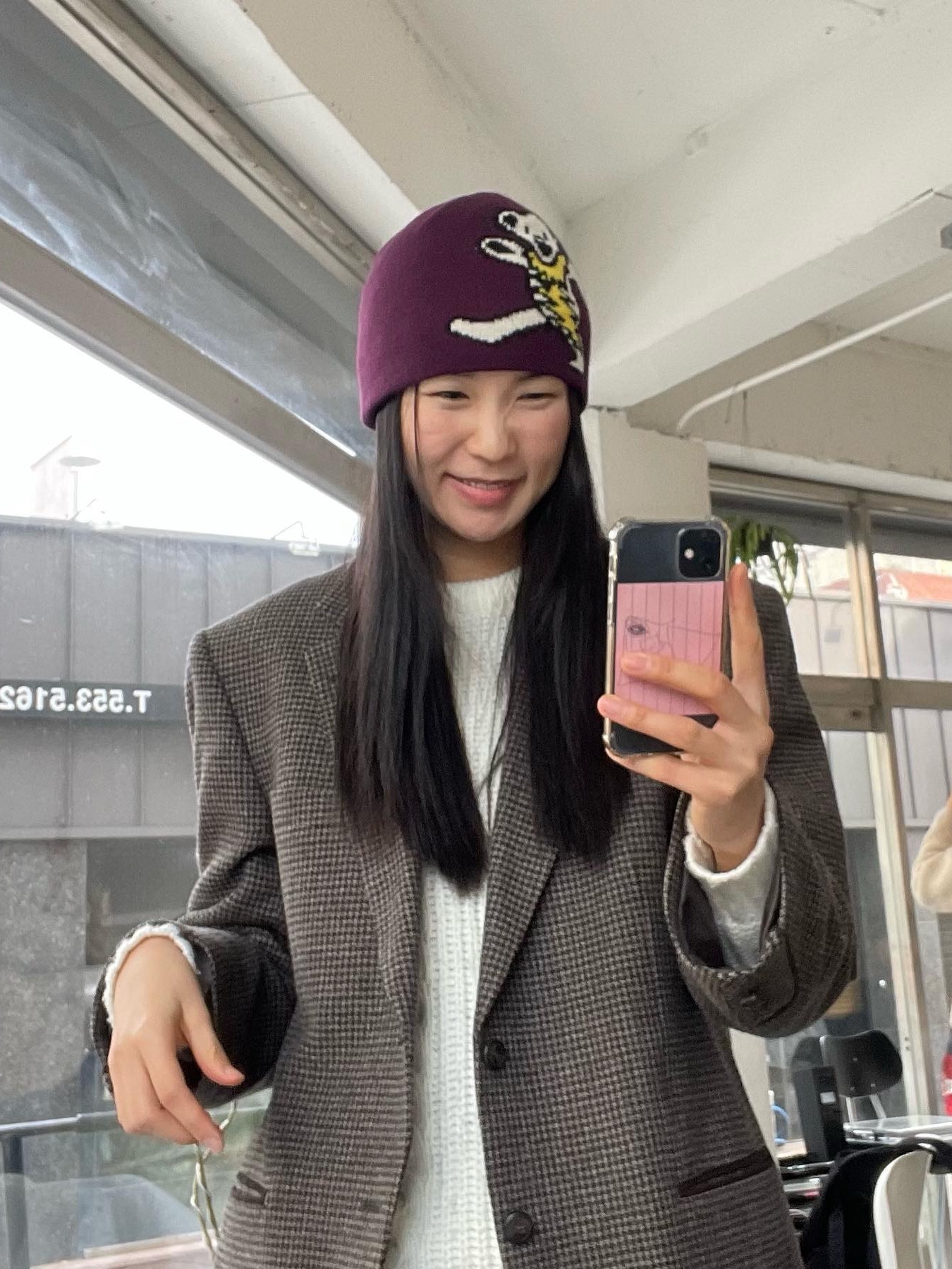 Thisisneverthat x Grateful Dead Dancing Bear No Cuff Beanie Plum, Thisisneverthat x Grateful Dead Dancing Bear No Cuff Beanie Off Black 착용 스타일