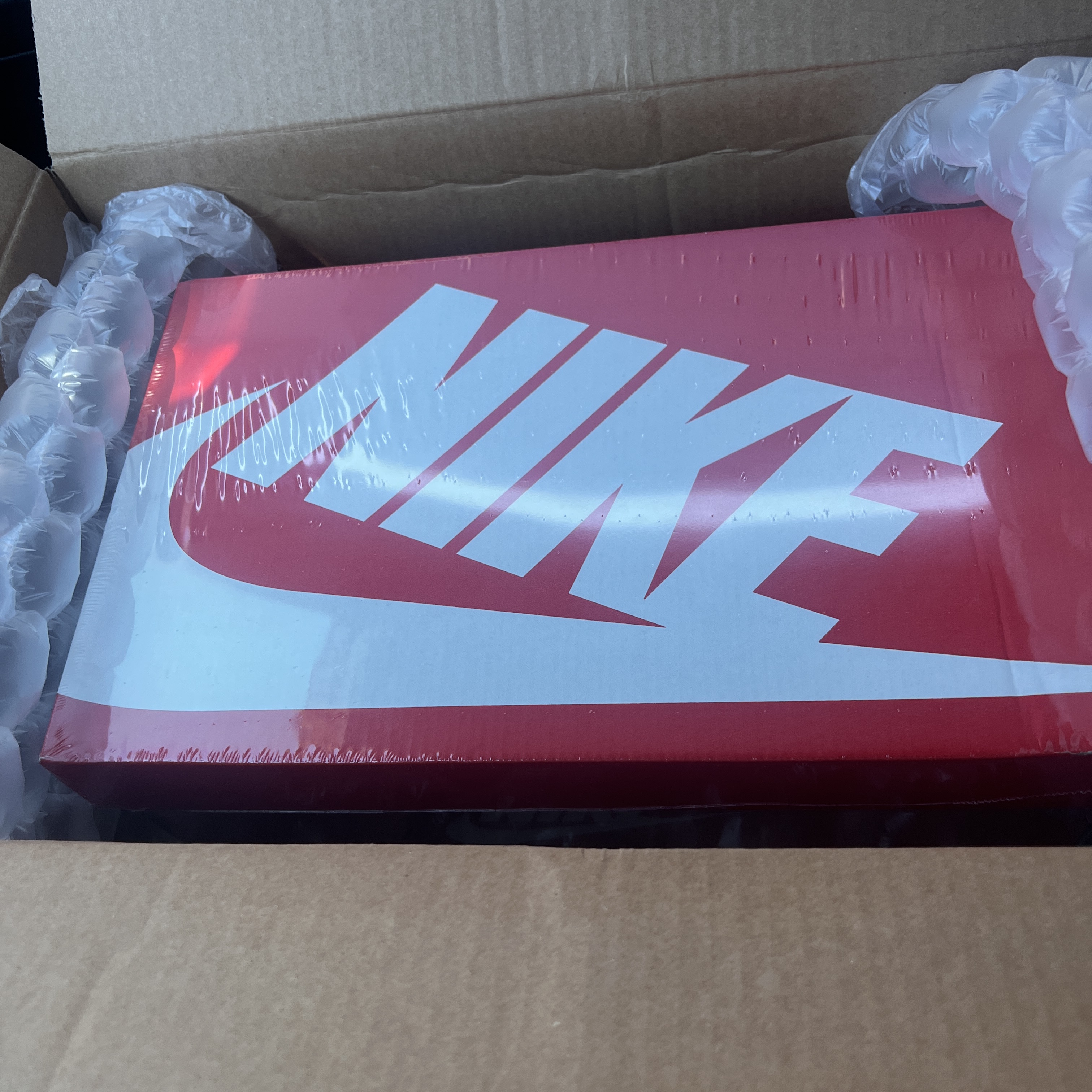 (W) Nike TC 7900 Summit White 착용 스타일 - 2