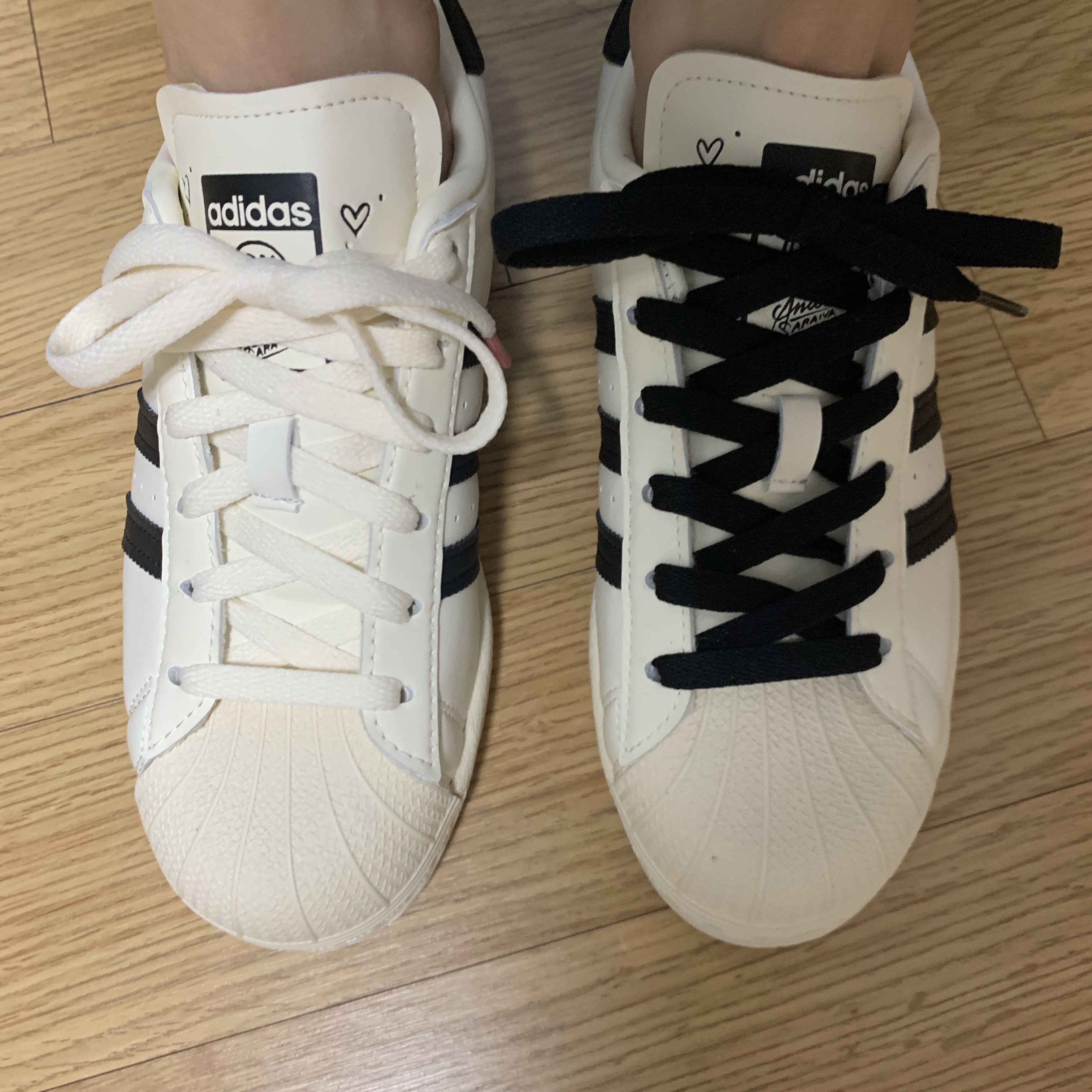 Adidas x Andre Saraiva Superstar Cream White Core Black 착용 스타일