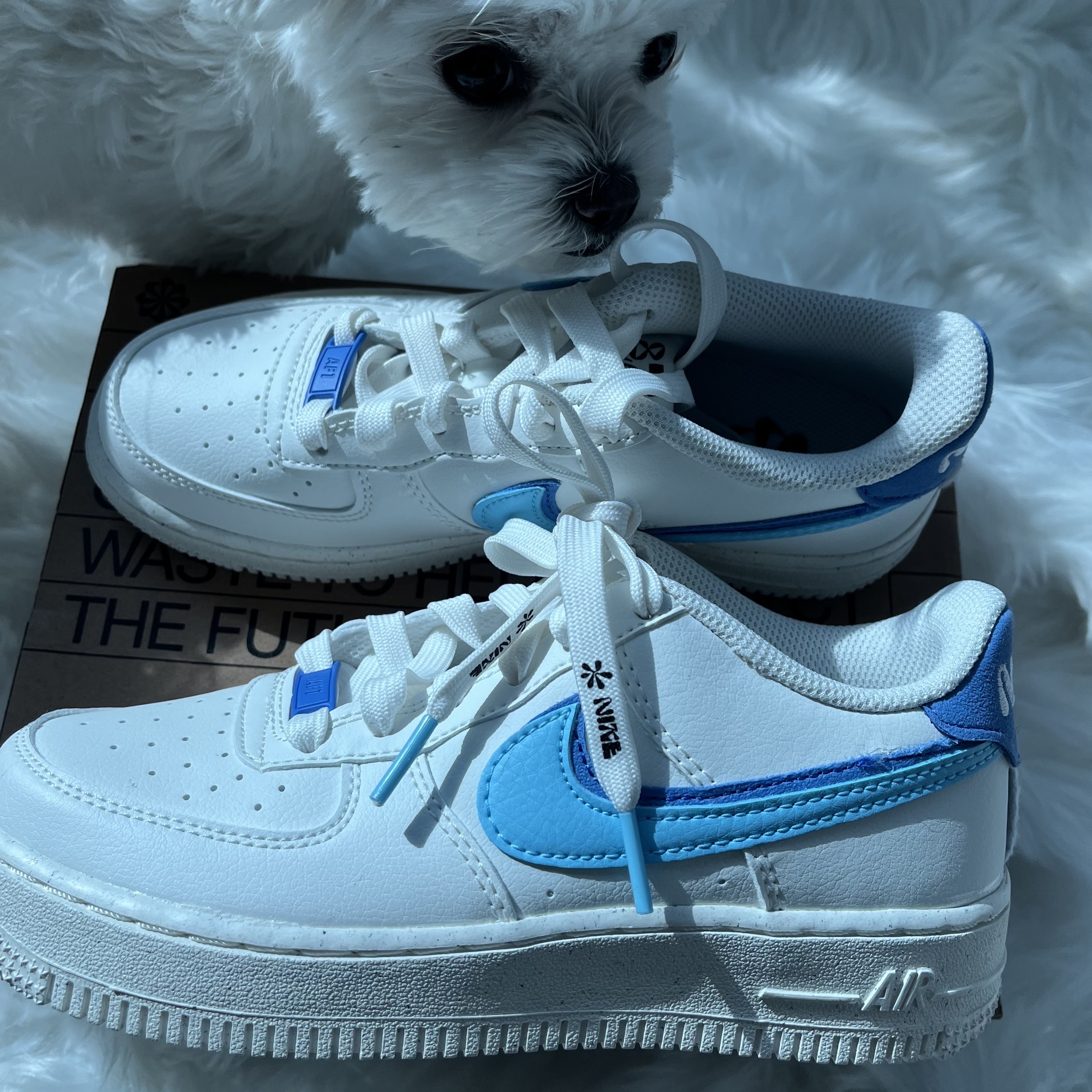 (GS) Nike Air Force 1 LV8 Blue Chill 착용 스타일