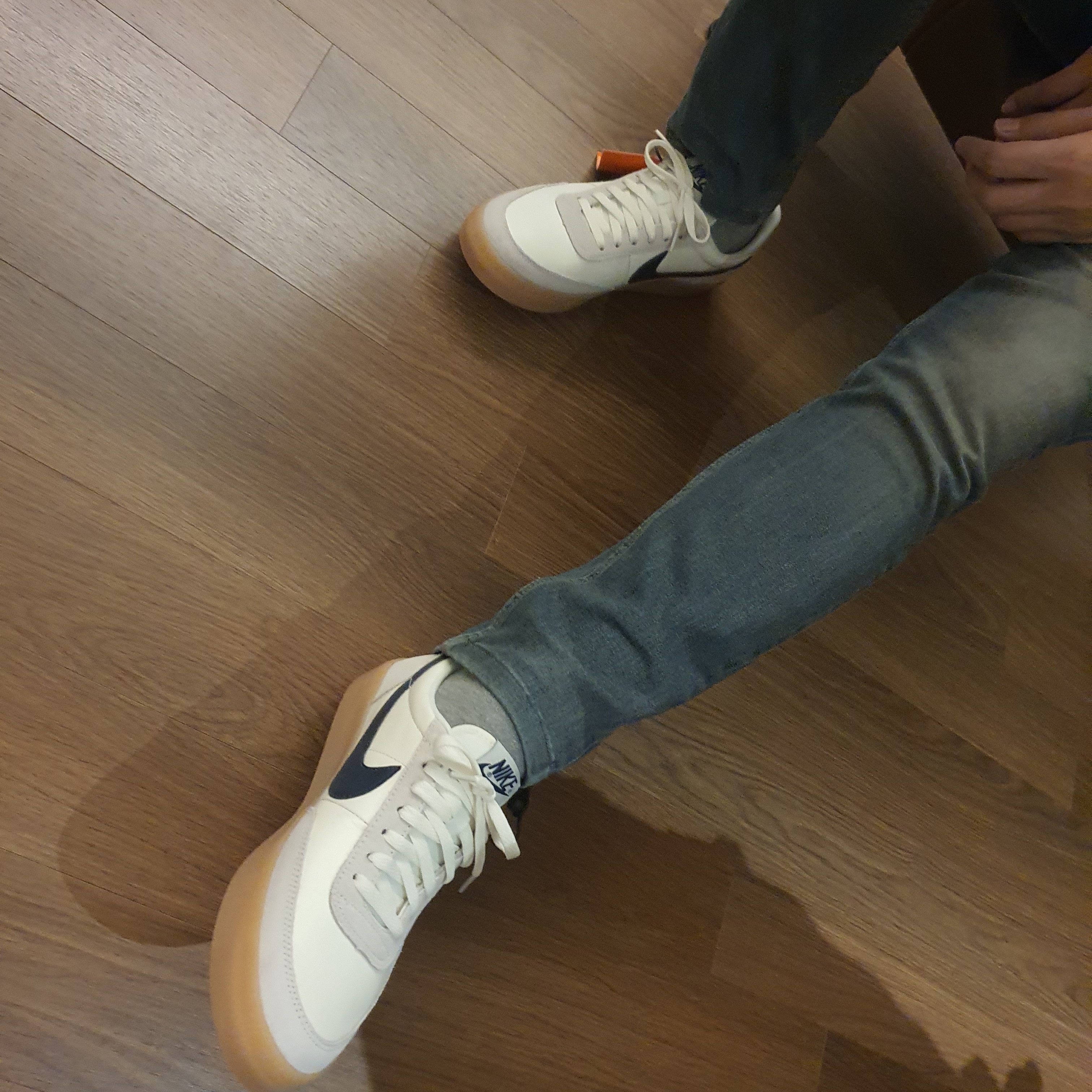 Nike x J.Crew Killshot 2 Sail Midnight Navy 착용 스타일 - 1