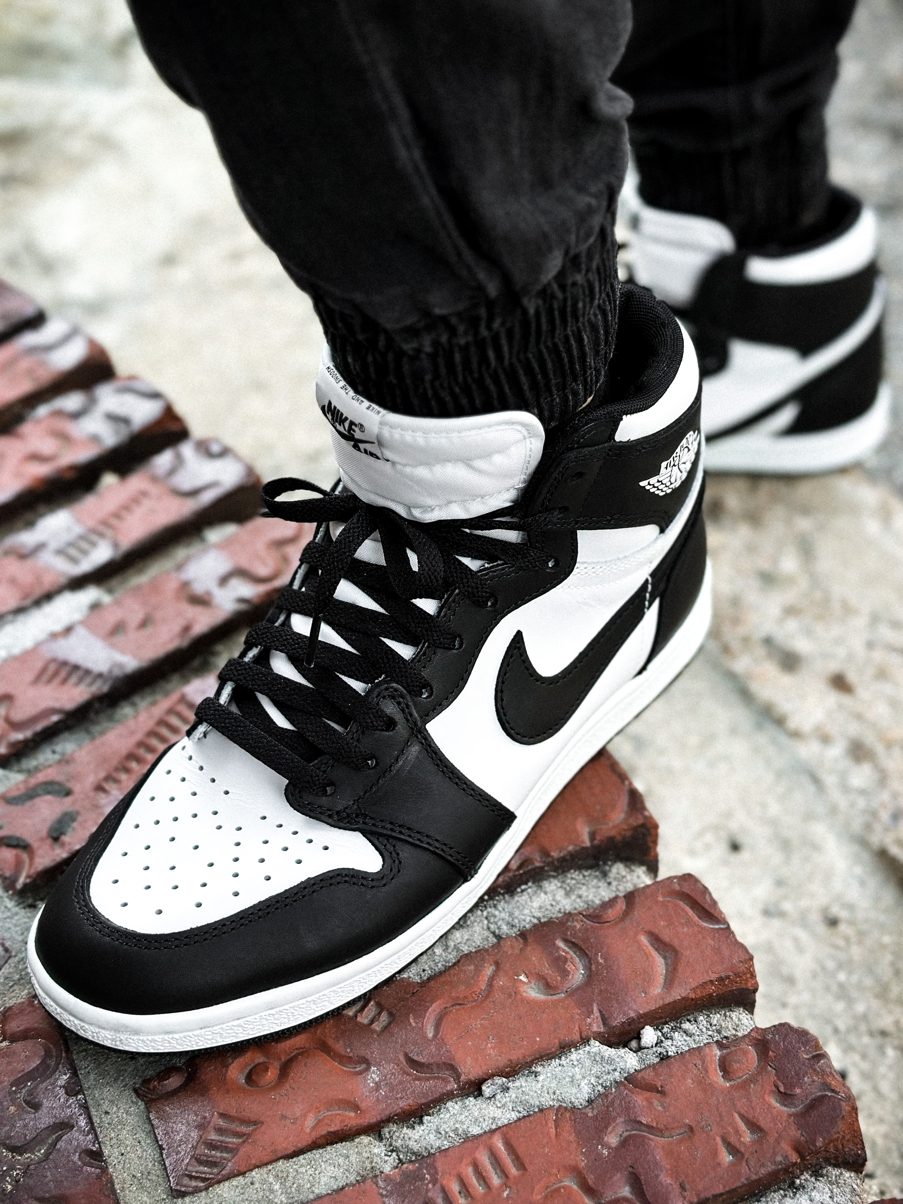 Jordan 1 High 85 Black White 착용 스타일