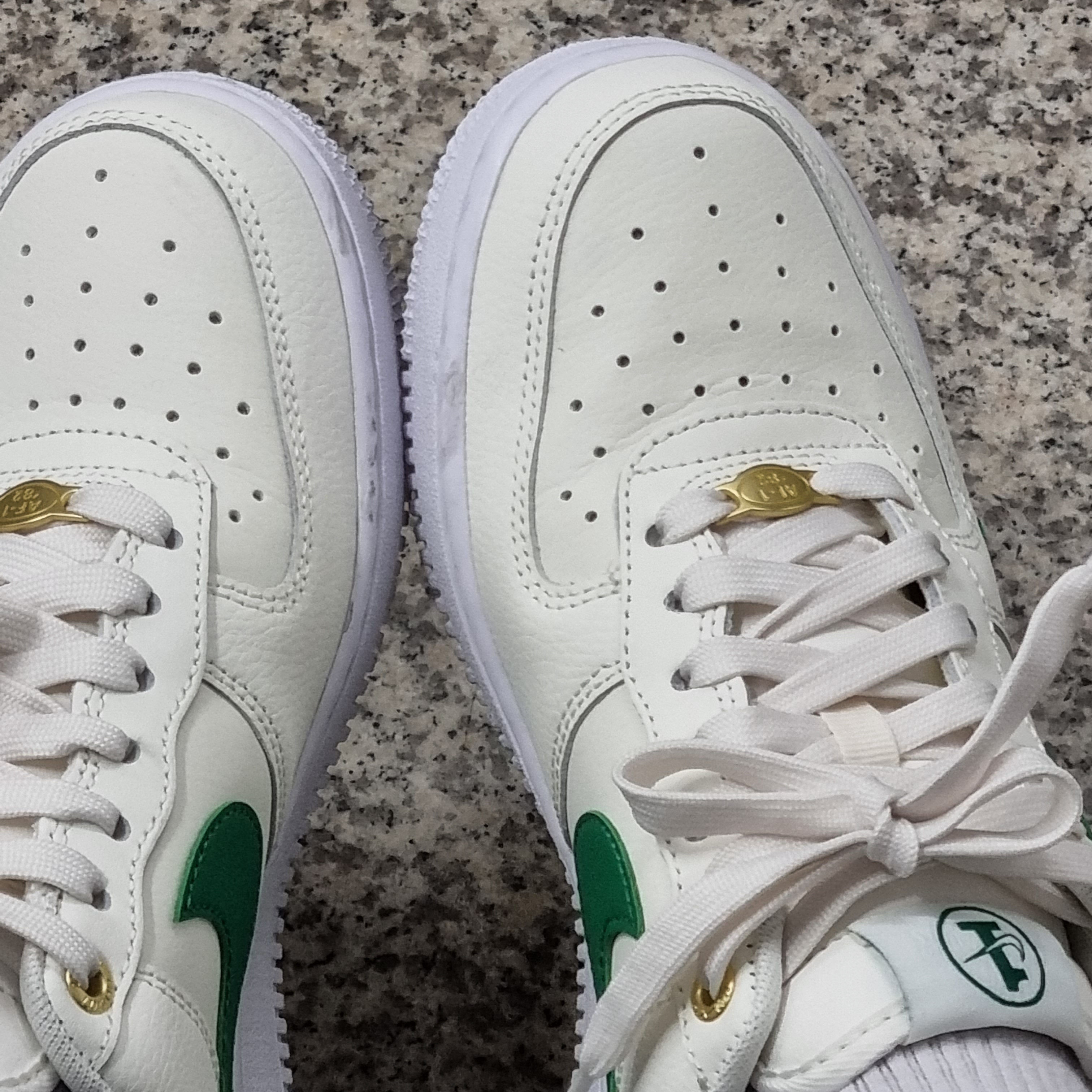 (W) Nike Air Force 1 '07 SE 40th Anniversary Join Forces Sail Malachite 착용 스타일