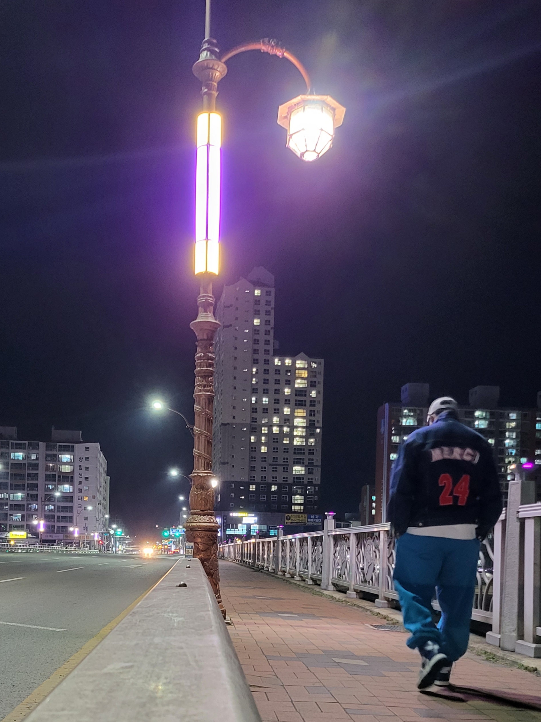 Nike x Ambush Dunk High Deep Royal Blue 착용 스타일