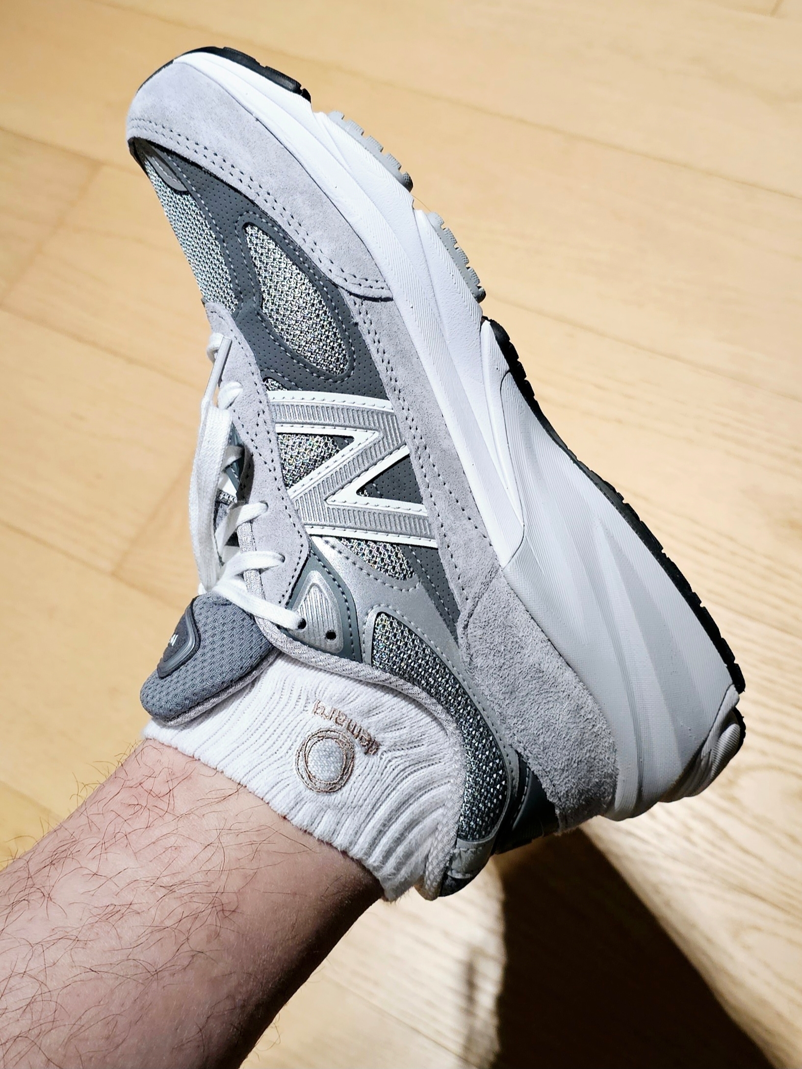 New Balance 990v6 Made in USA Grey - D Standard 착용 스타일 - 4