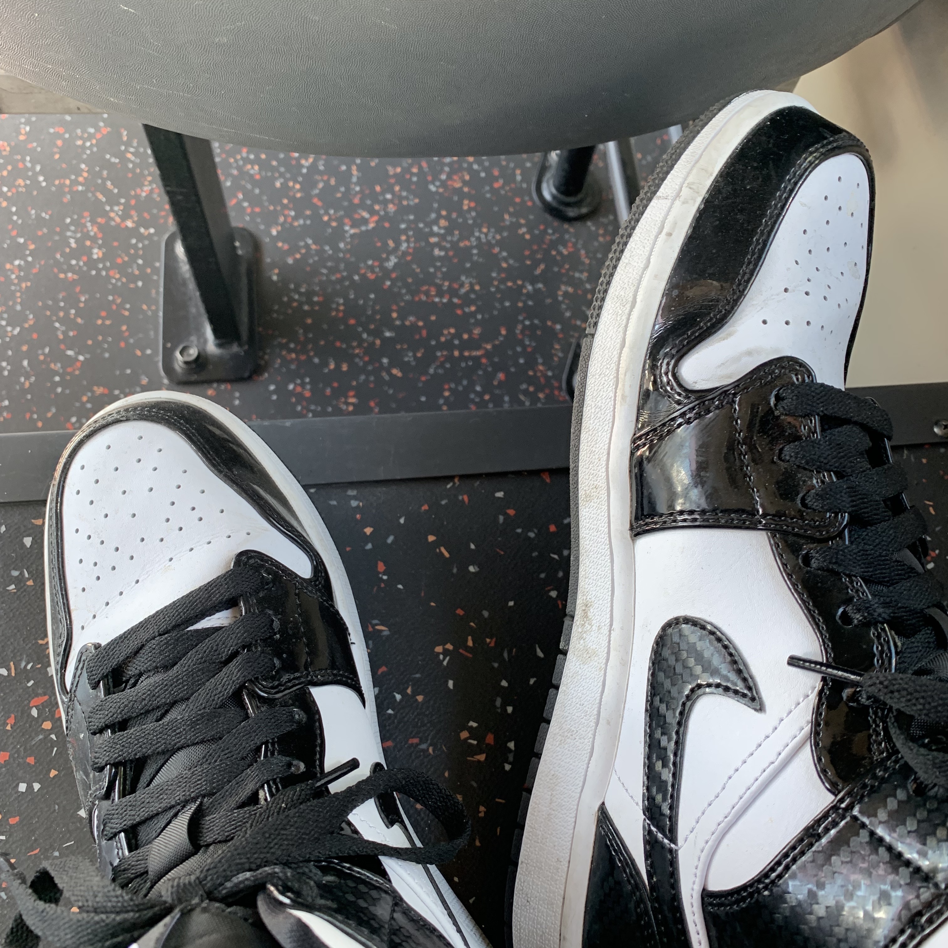 Jordan 1 Mid SE ASW Black 착용 스타일 - 2