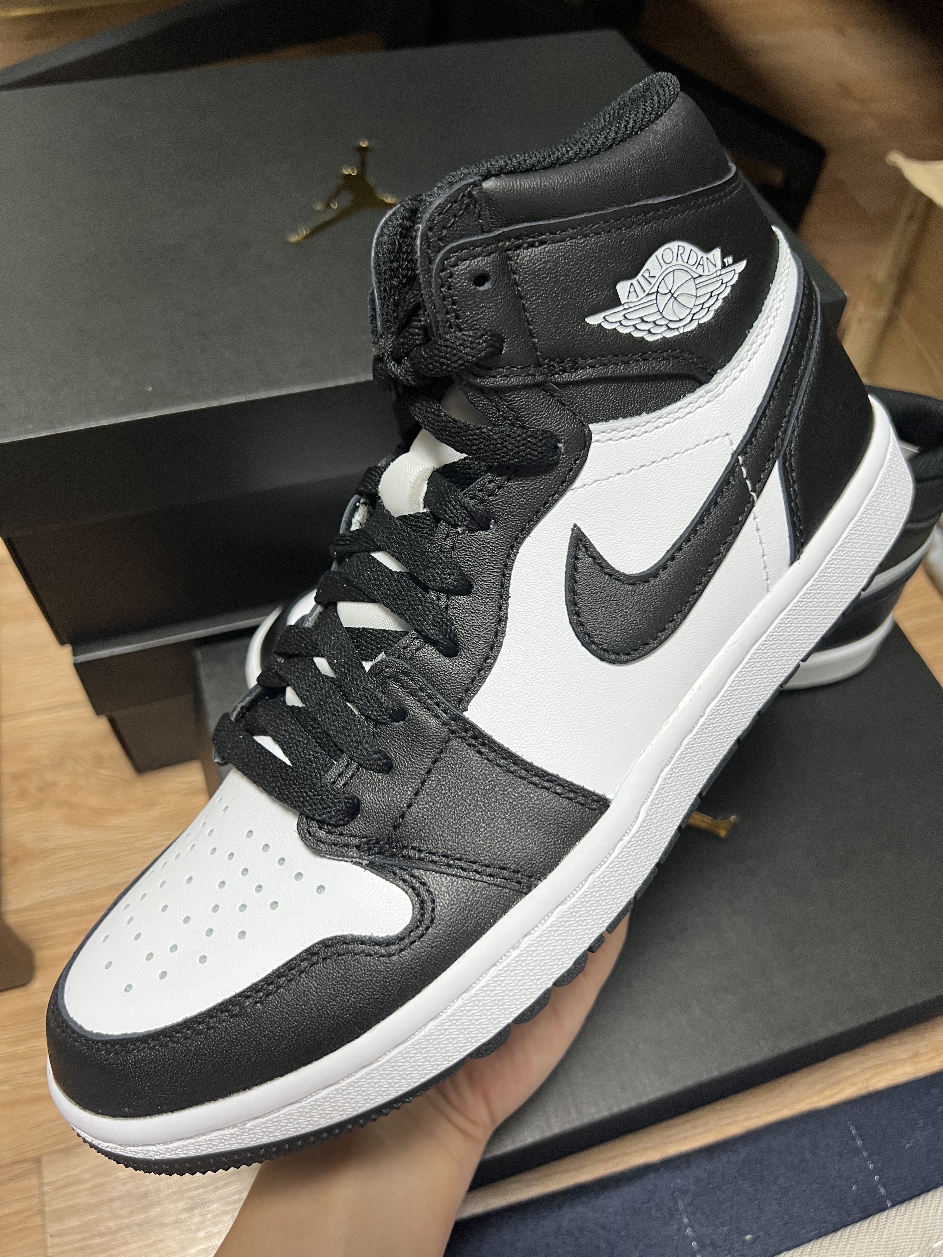 Jordan 1 High Golf White Black 착용 스타일 - 1