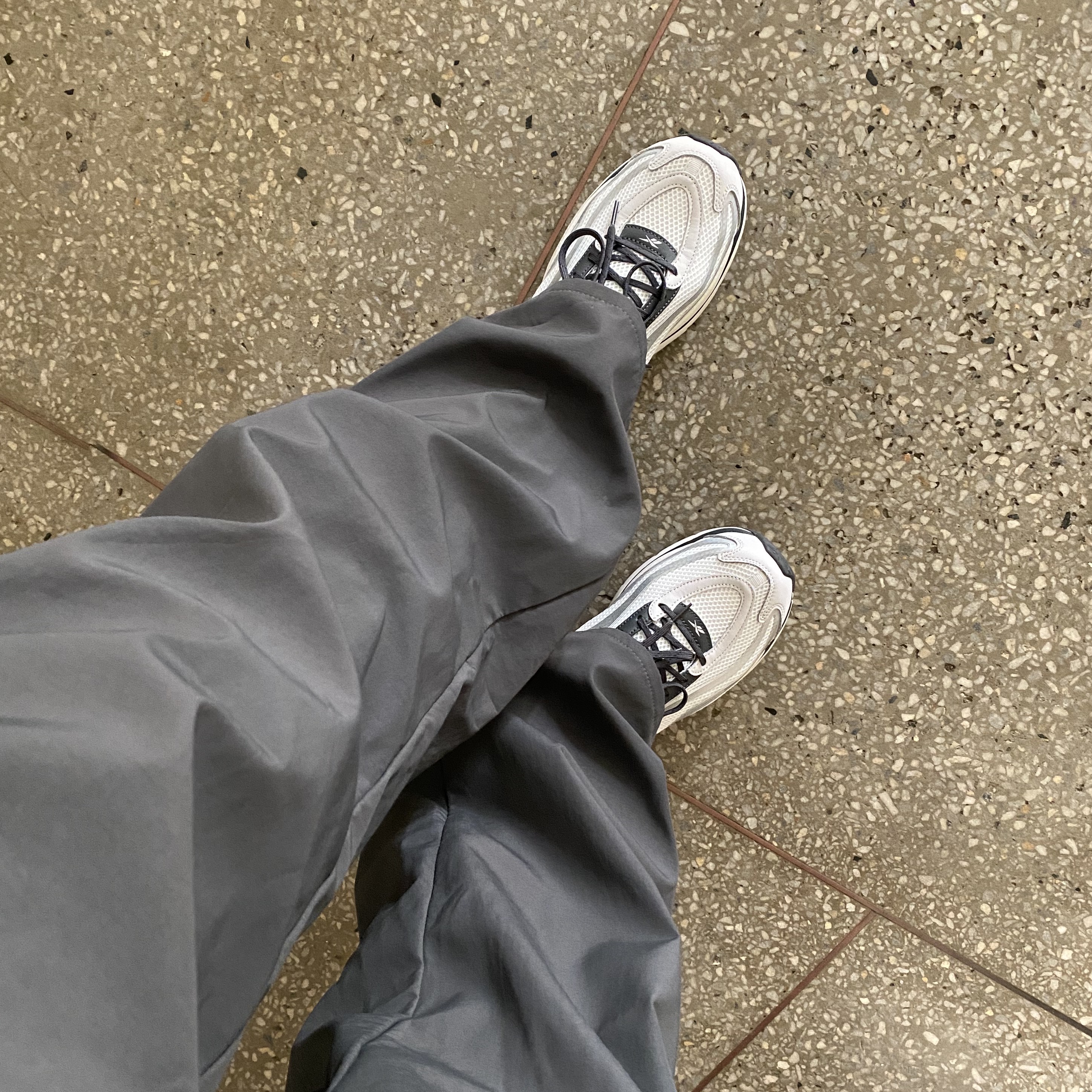 Reebok x Liful Premier Pump Paris Grey 착용 스타일