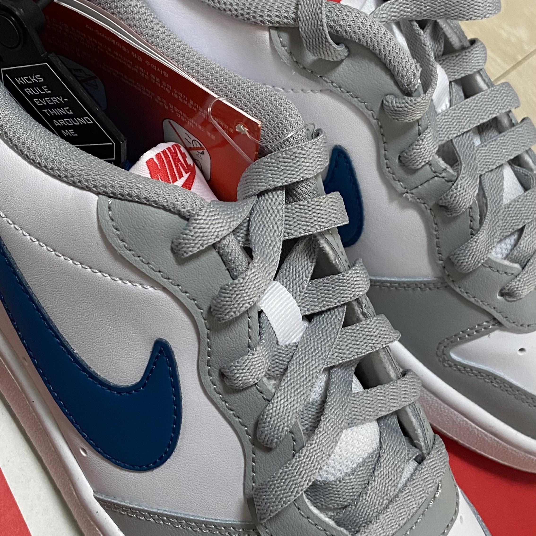 (GS) Nike Court Borough Low 2 Light Smoke Grey 착용 스타일 - 1
