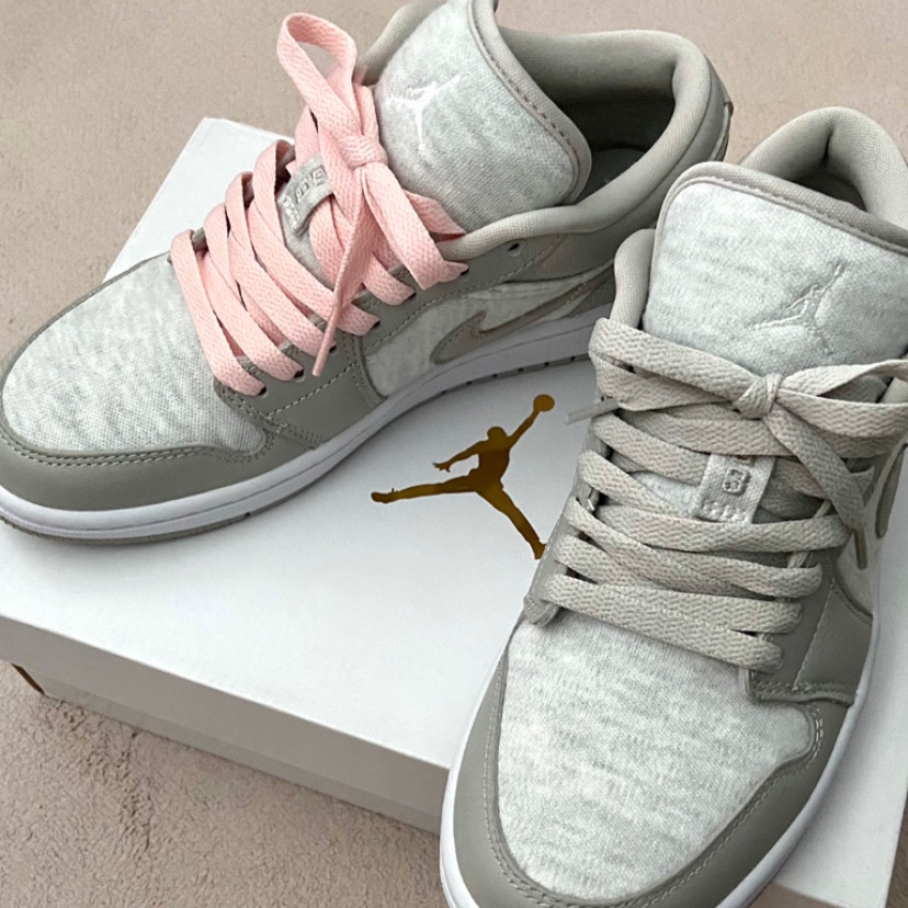 (W) Jordan 1 Low SE Light Iron Ore Atmosphere 착용 스타일 - 1