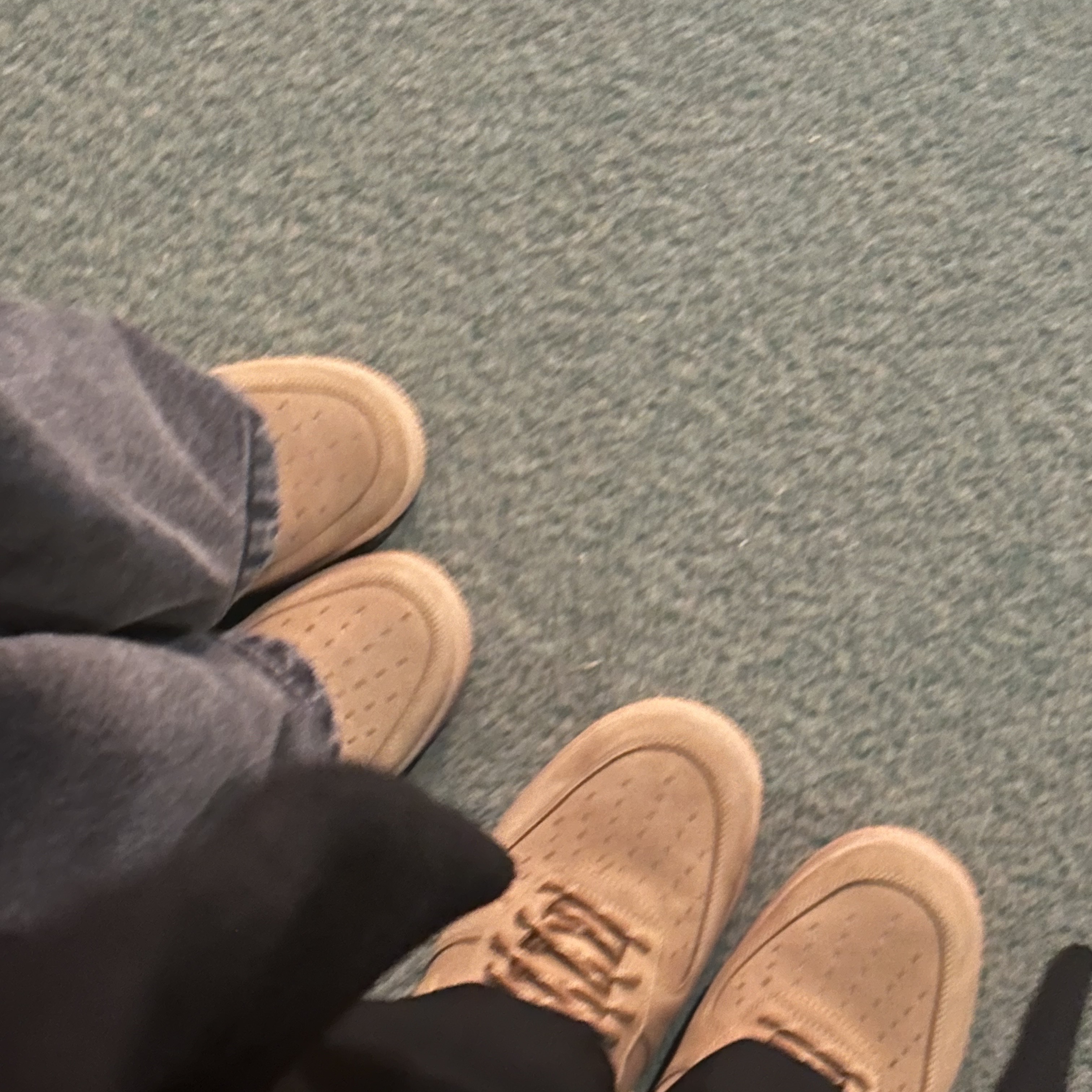 Nike Air Force 1 '07 WB Flax 착용 스타일