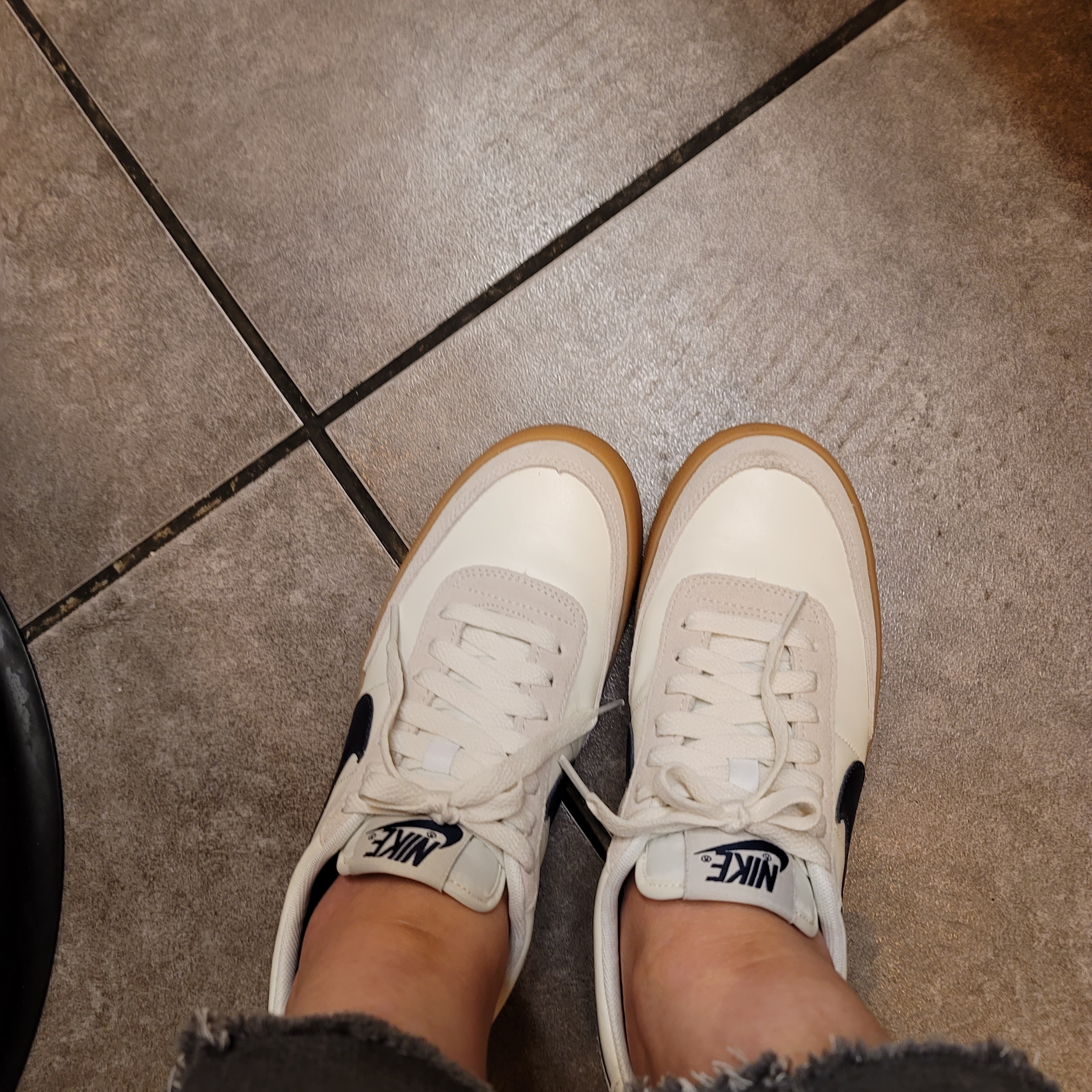 Nike x J.Crew Killshot 2 Sail Midnight Navy 착용 스타일