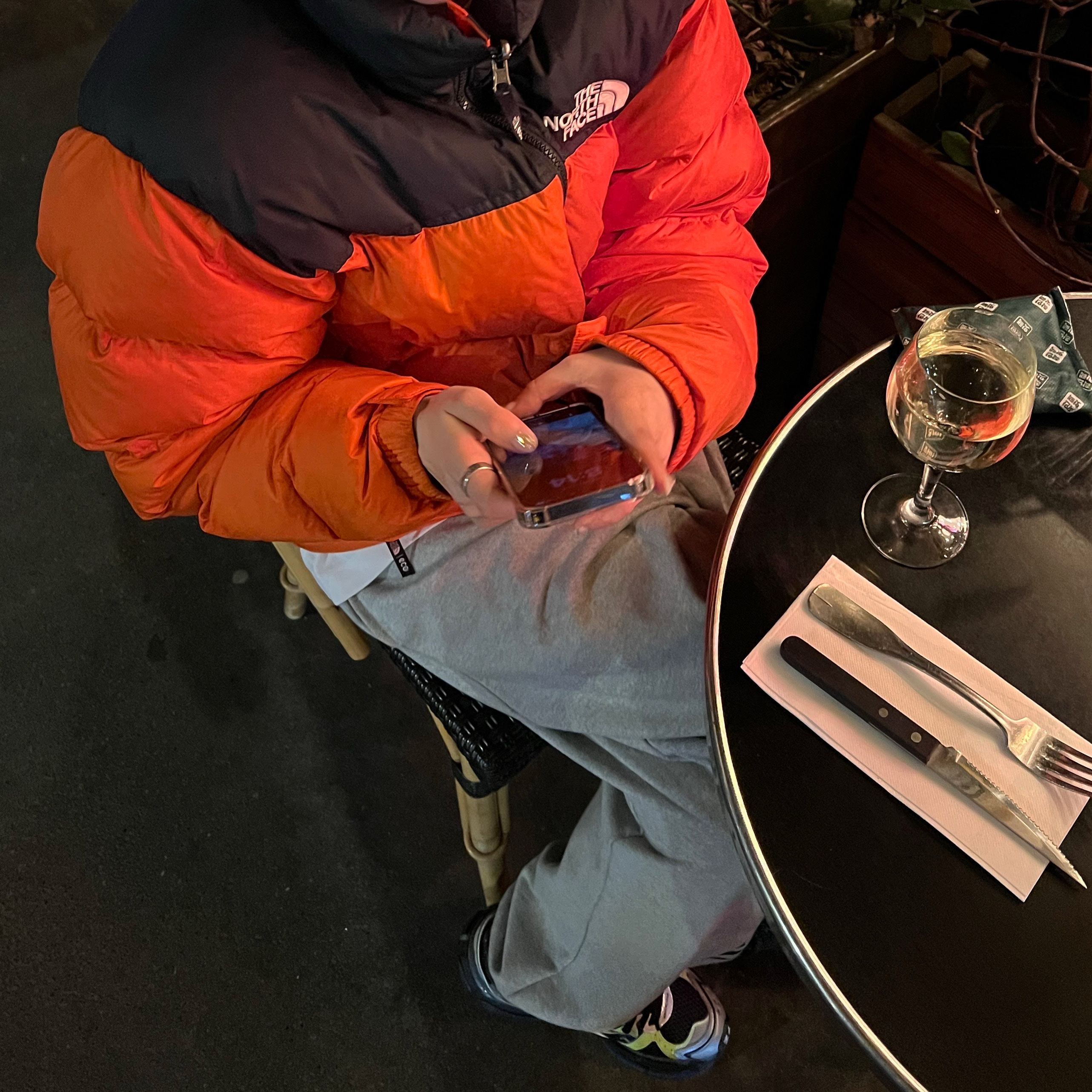The North Face 1996 Eco Nuptse Jacket Orange, Balenciaga Runner Sneakers Grey Green Blue 착용 스타일