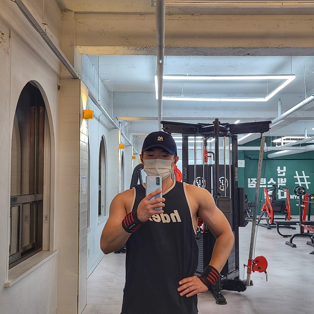 KREAM 프로필 이미지