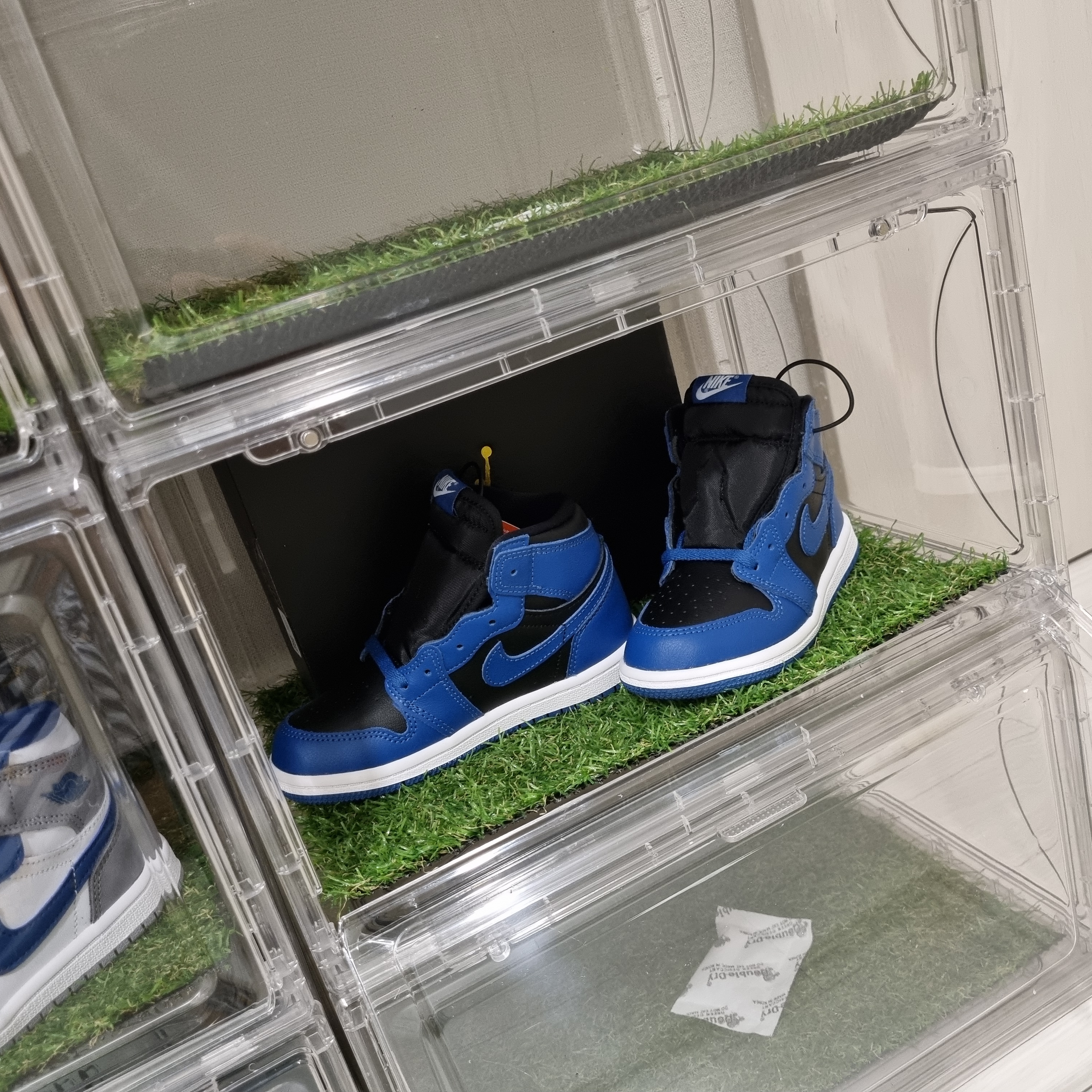 (TD) Jordan 1 Retro High OG Dark Marina Blue 착용 스타일 - 2