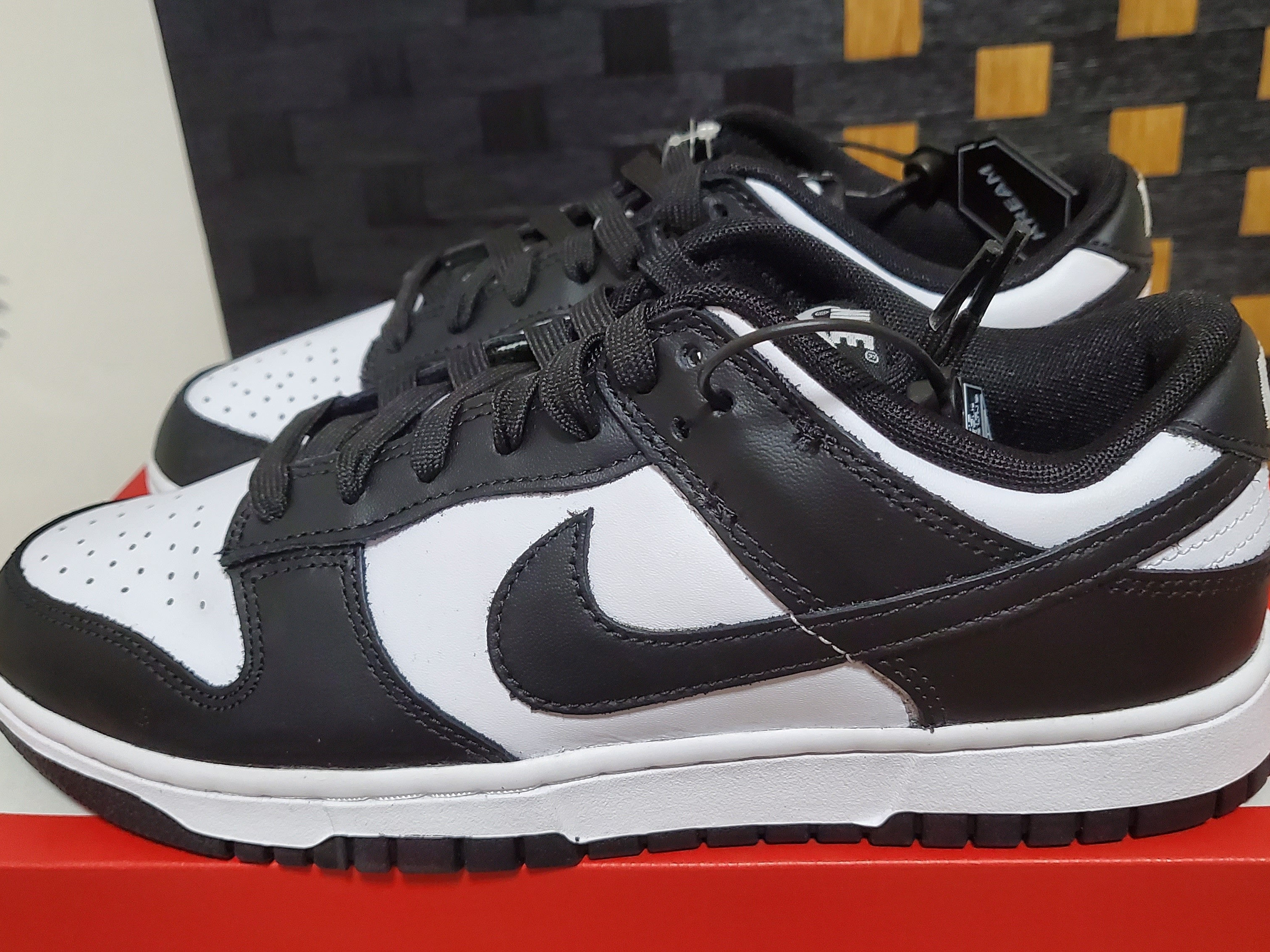 Nike Dunk Low Retro Black 착용 스타일 - 3