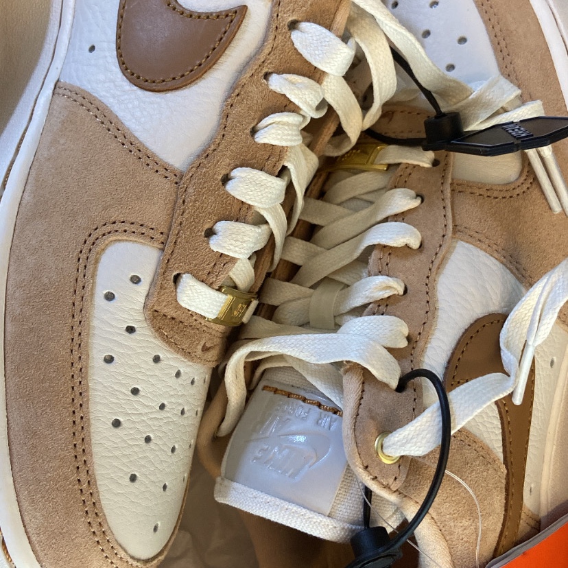 (W) Nike Air Force 1 LXX Flax 착용 스타일