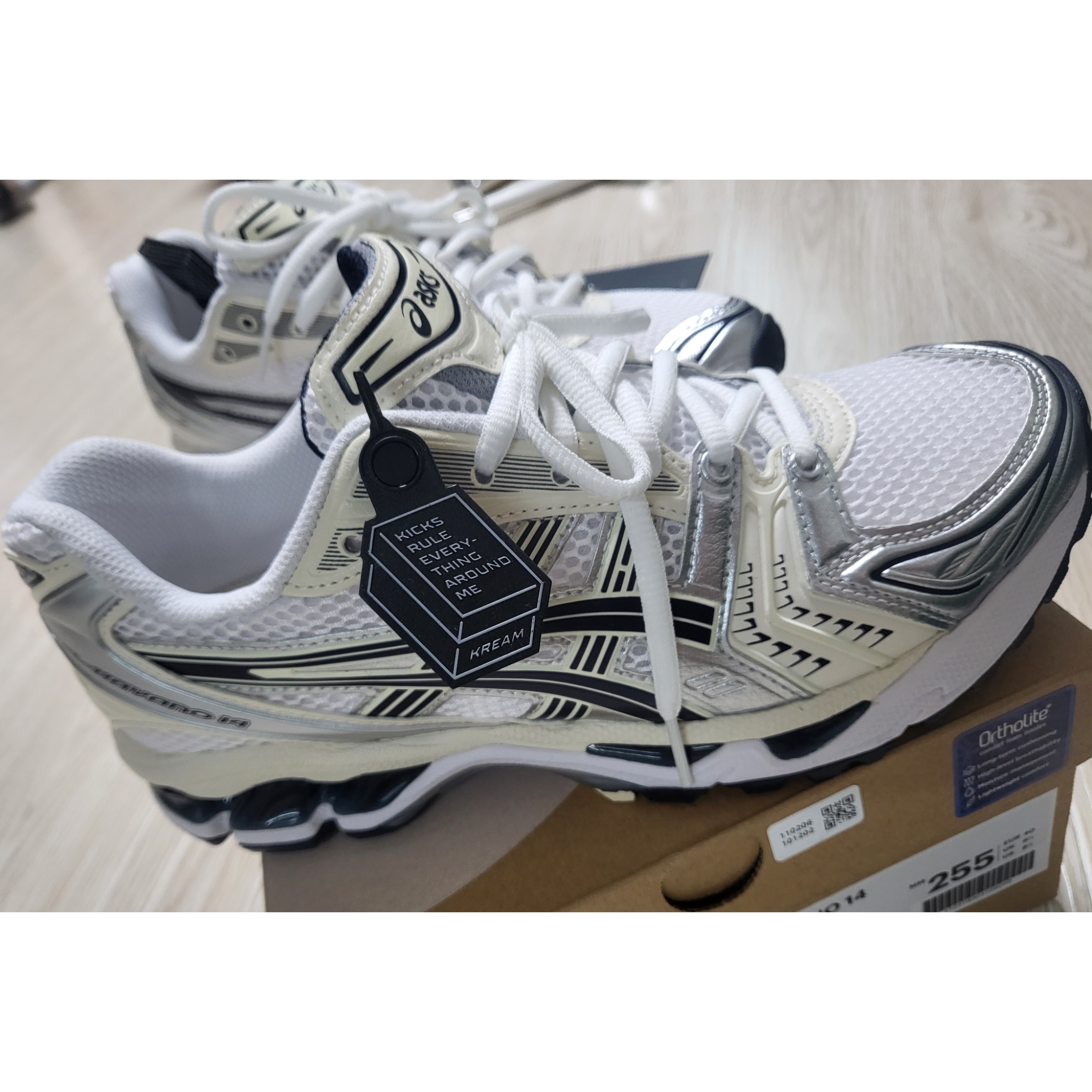 (W) Asics Gel-Kayano 14 White Midnight 착용 스타일 - 2